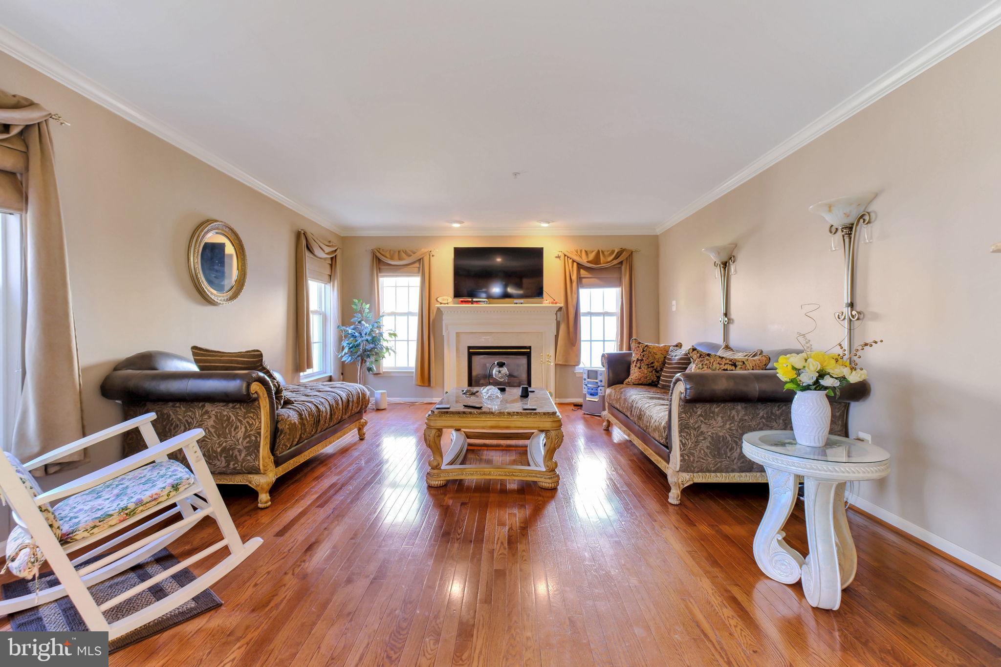 MARLBORO DOWNS - Residential