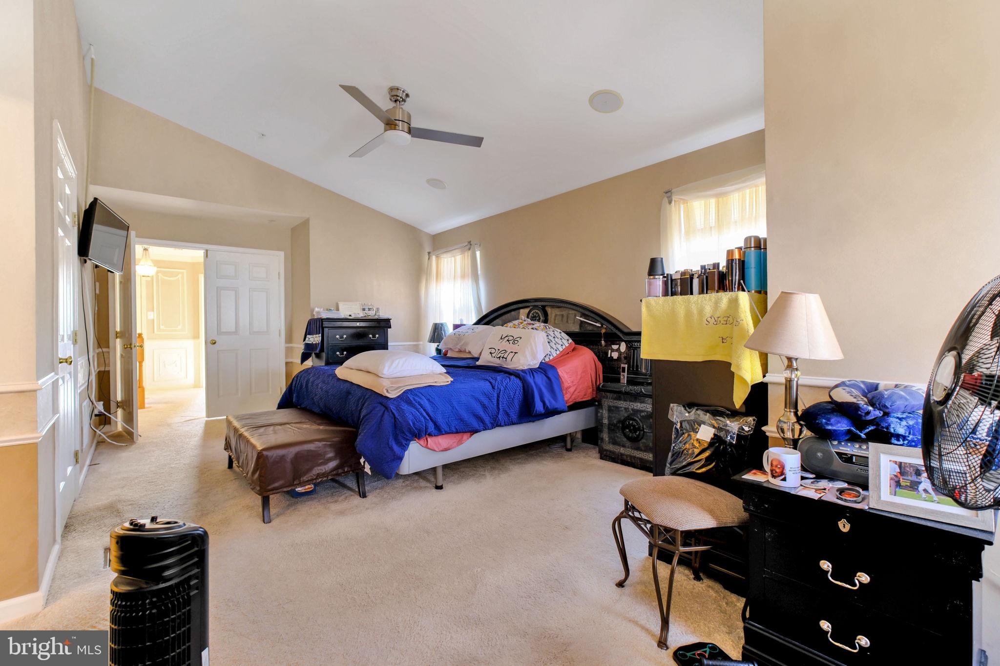 MARLBORO DOWNS - Residential