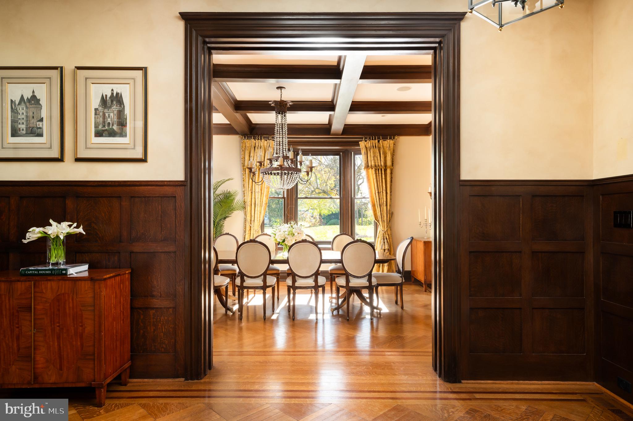 FOREST HILLS - Residential