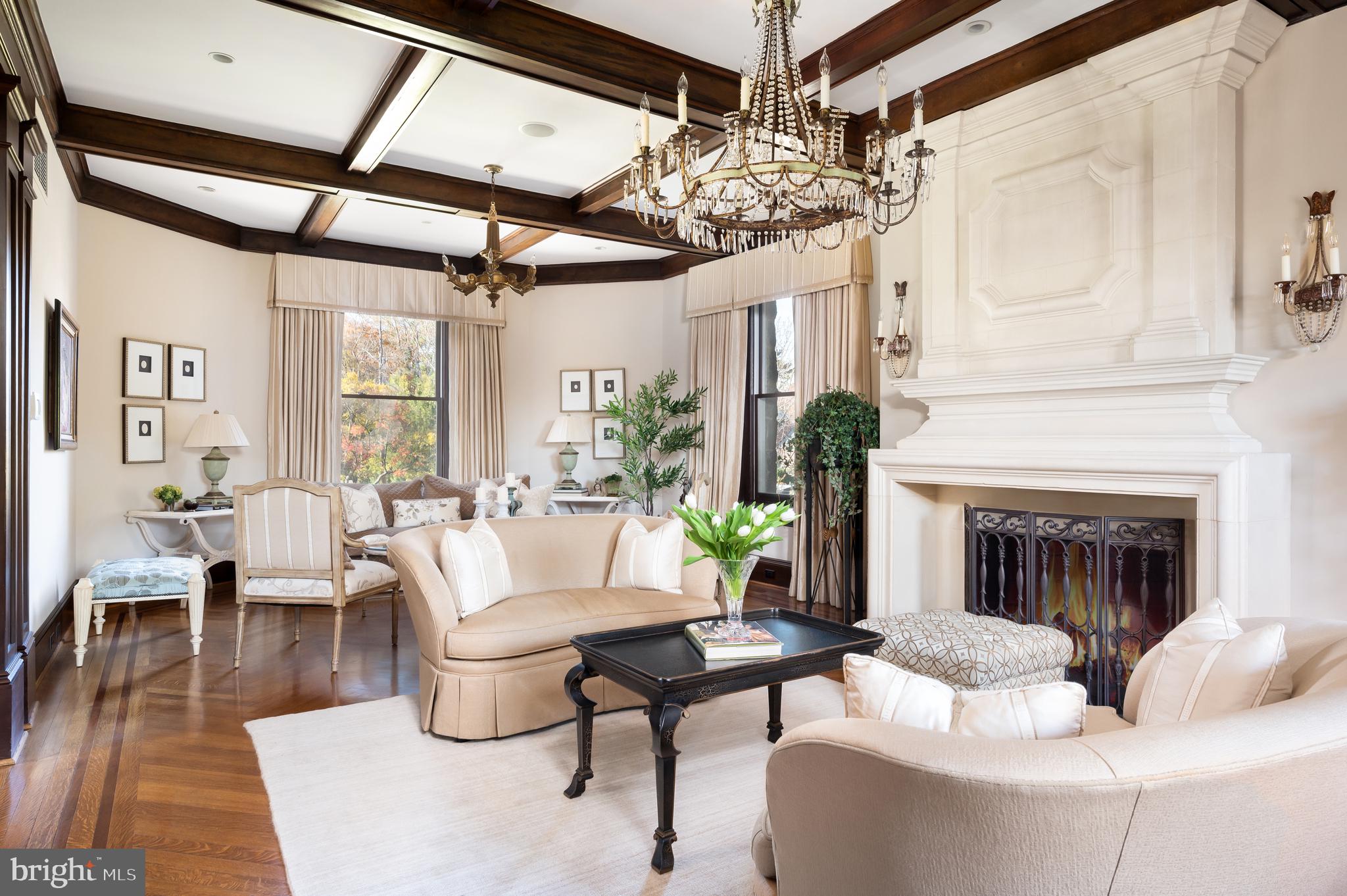 FOREST HILLS - Residential