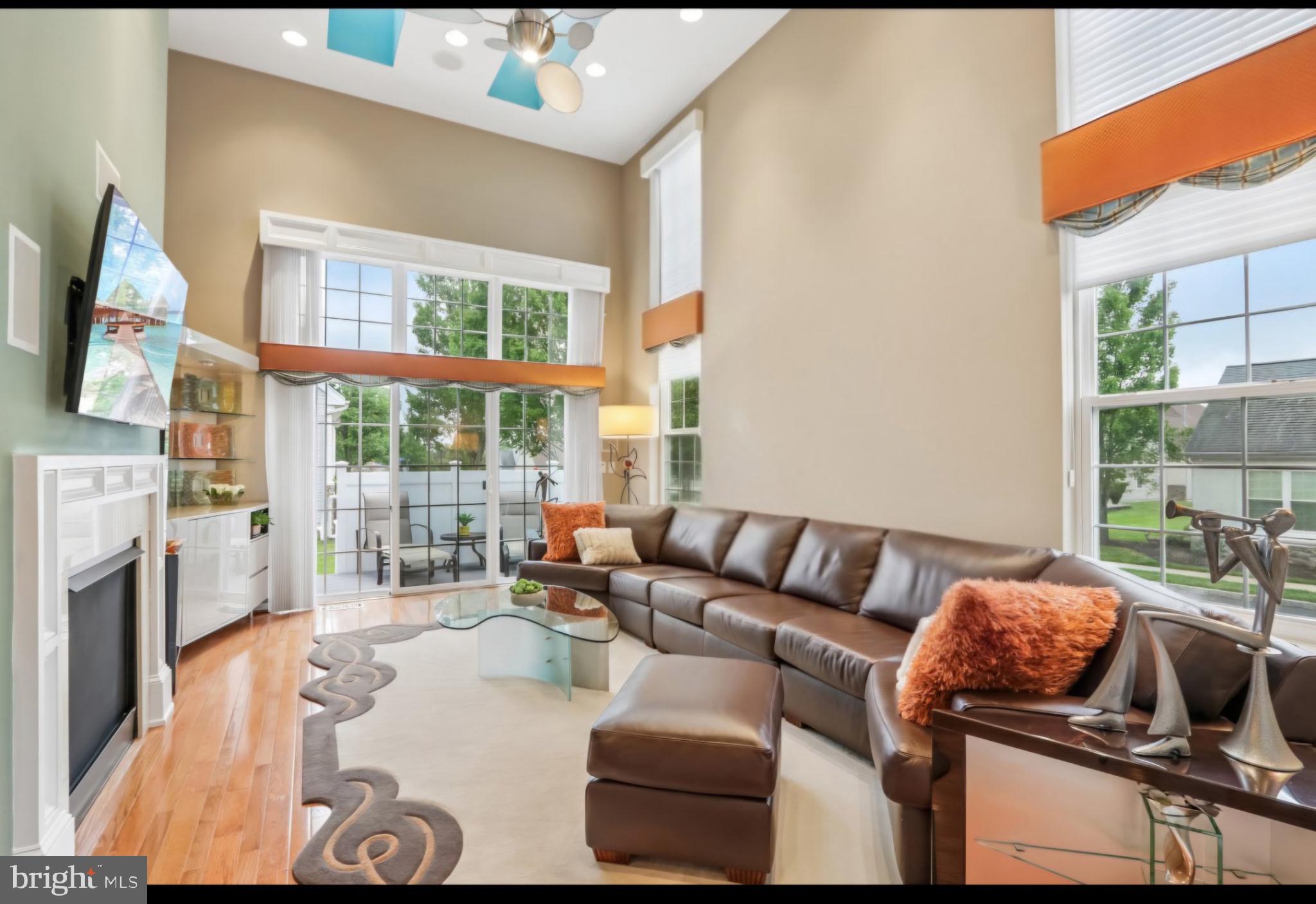 307 INGLETON COURT