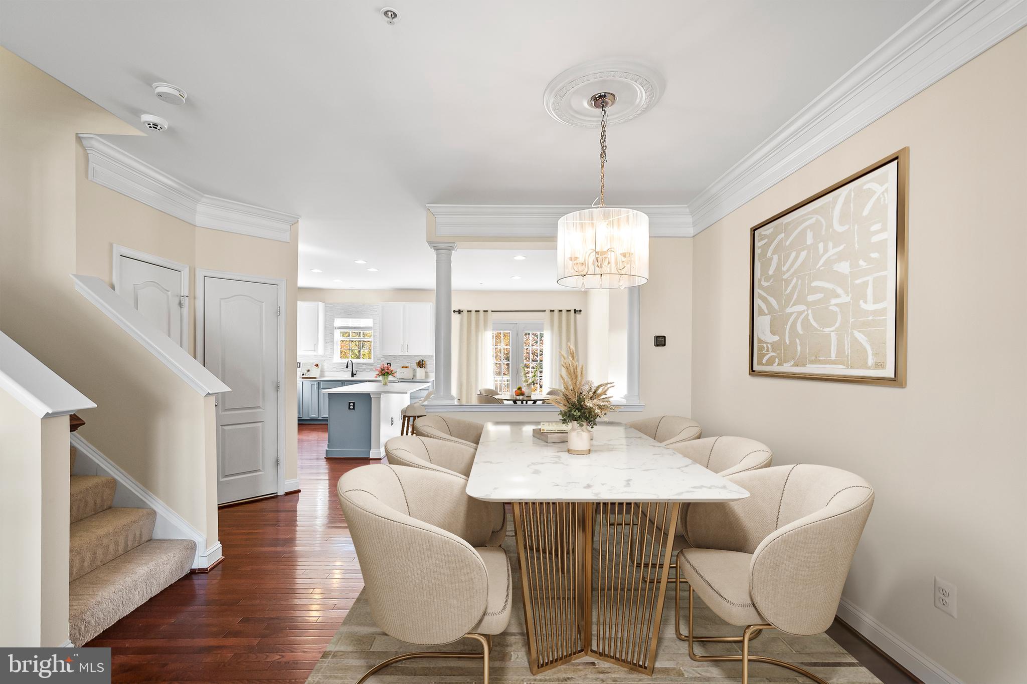 OAK CREEK - Residential