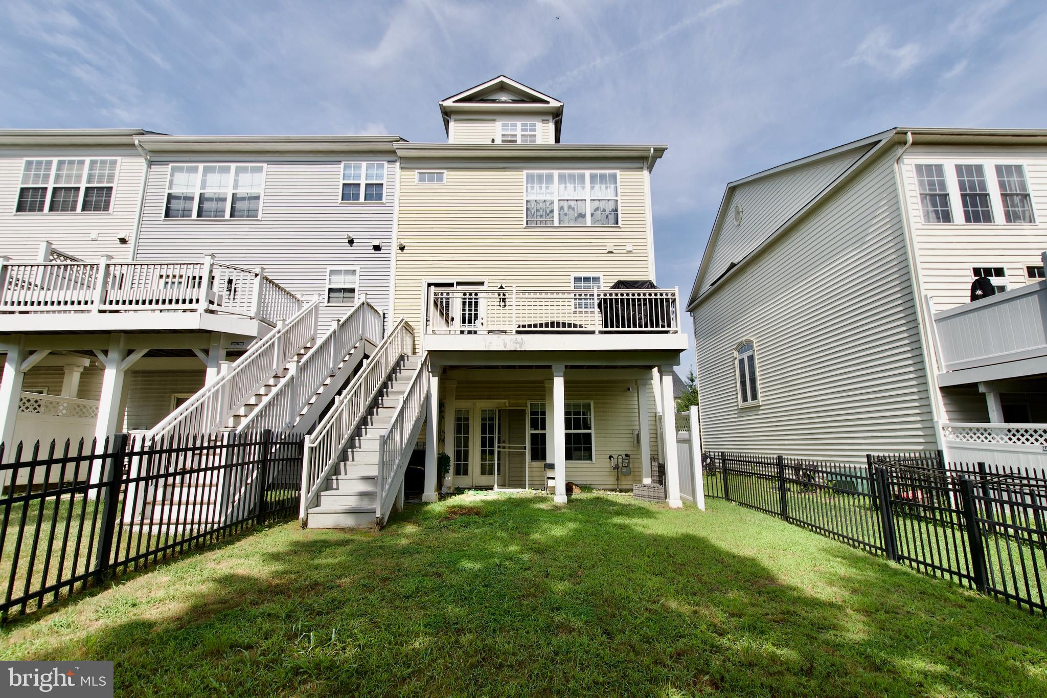 OAK CREEK - Residential