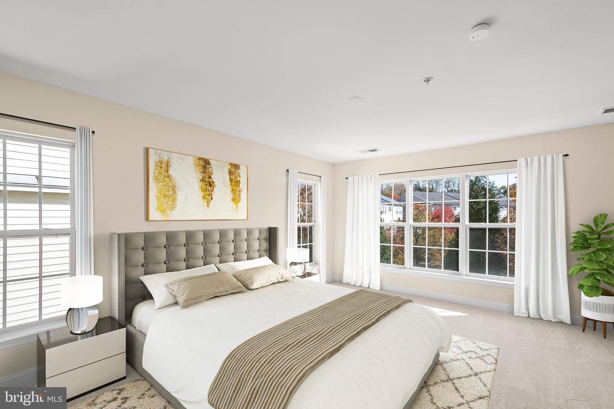 OAK CREEK - Residential