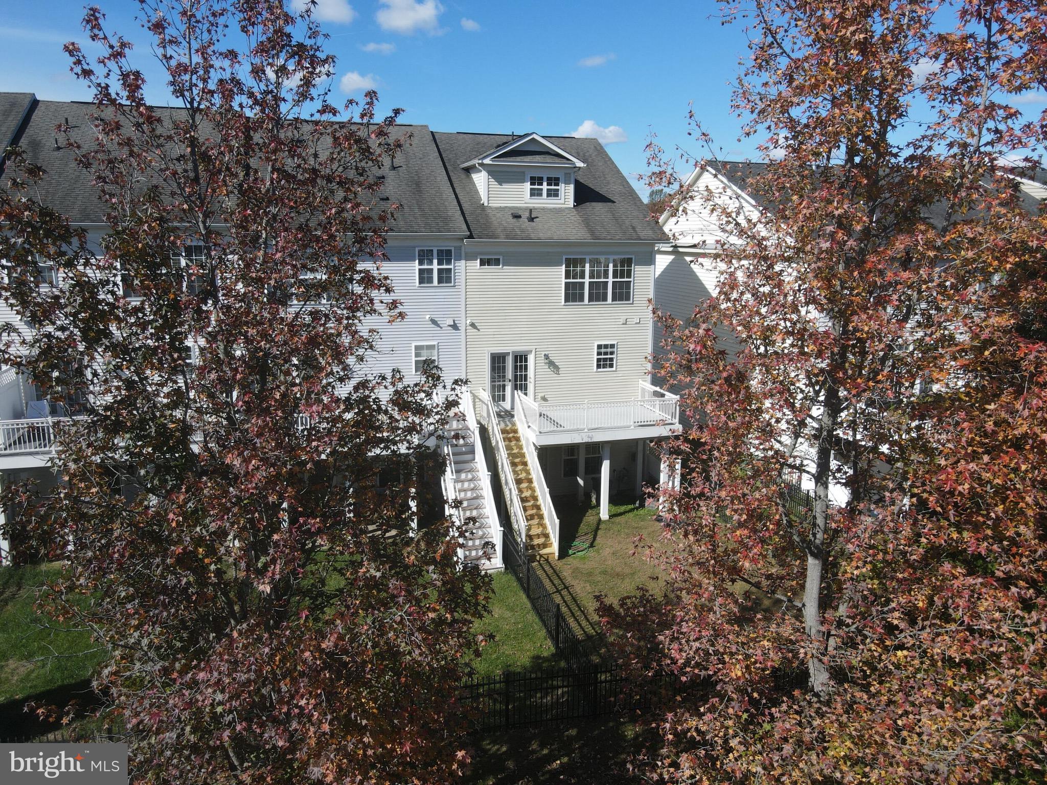 OAK CREEK - Residential