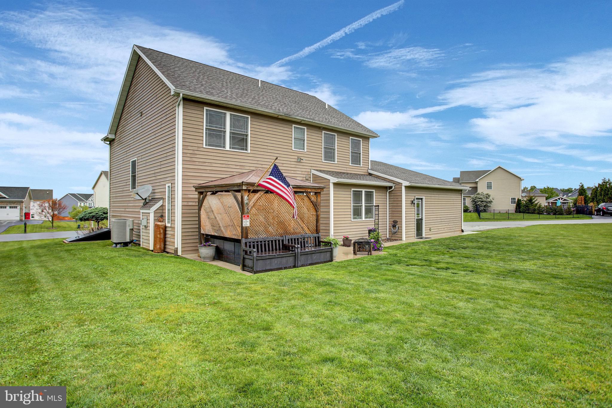 SOUTHWOOD CROSSING - Residential