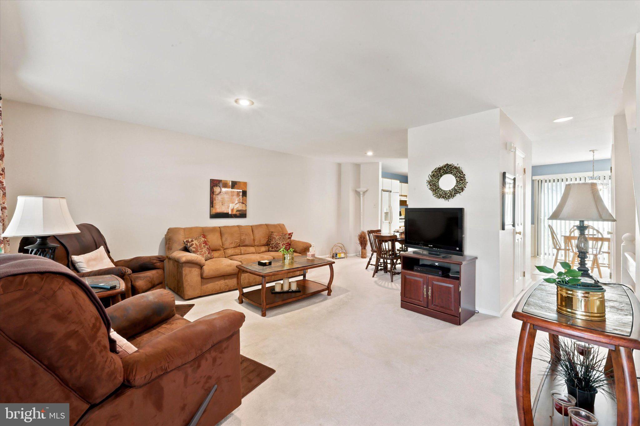 406 CARPENTER CIRCLE