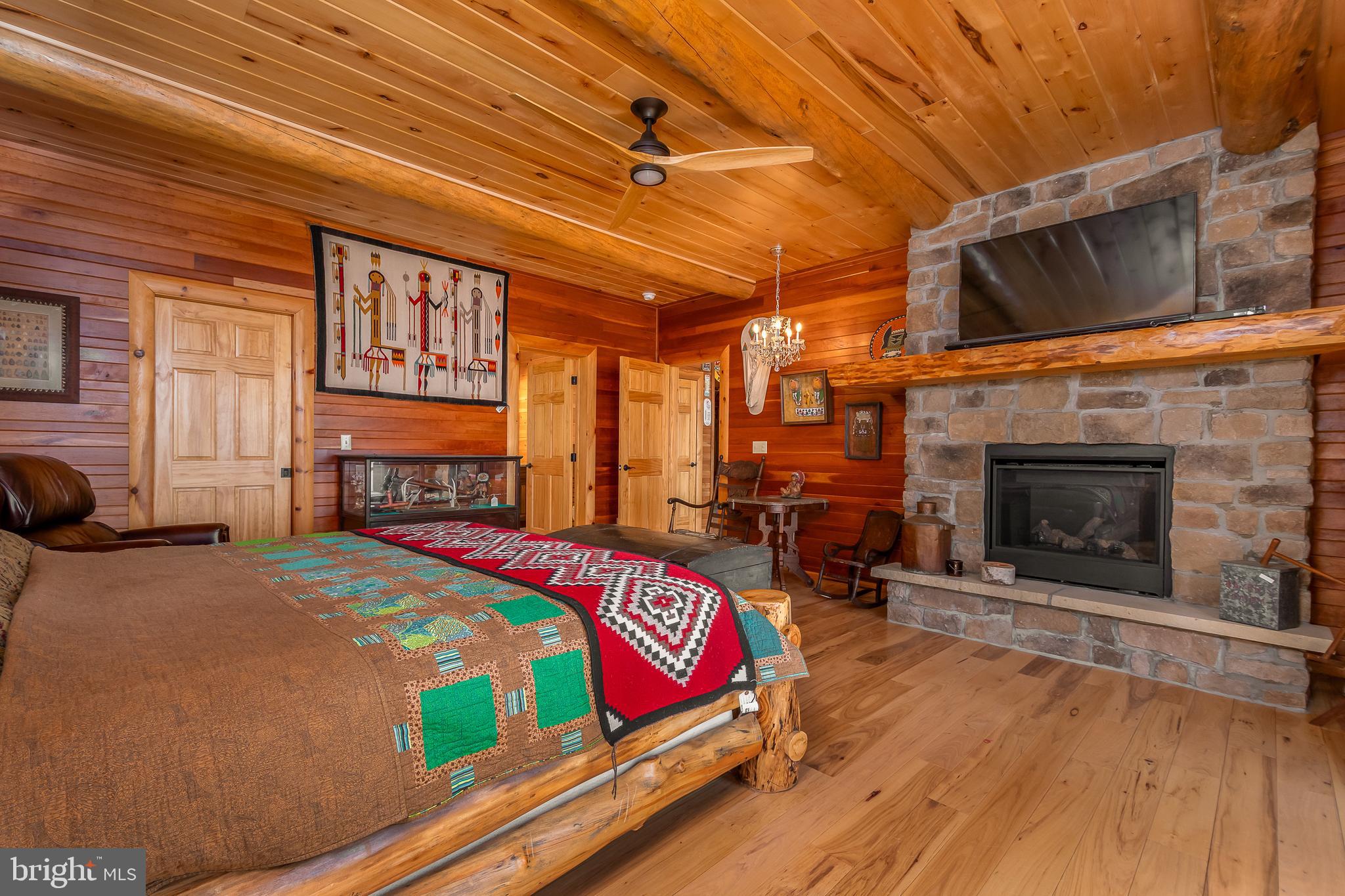 GLEN COVE - Residential