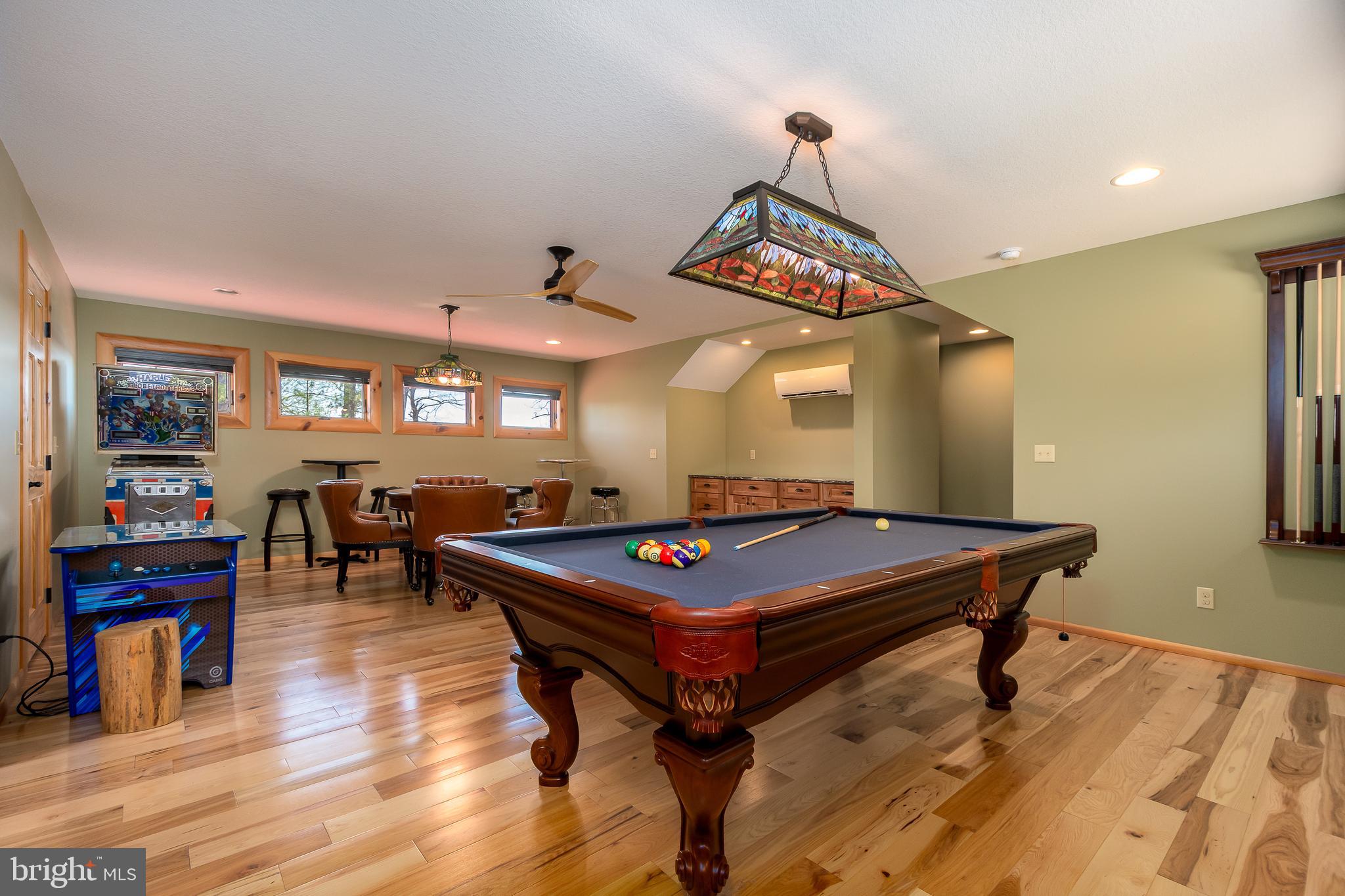 GLEN COVE - Residential