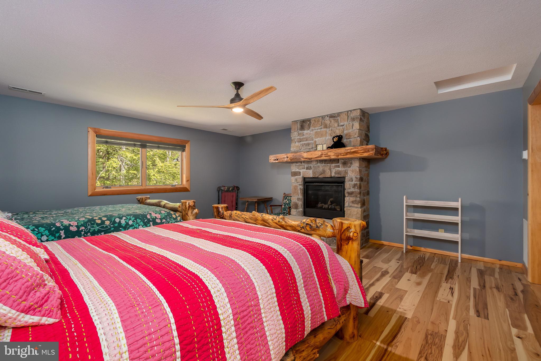 GLEN COVE - Residential