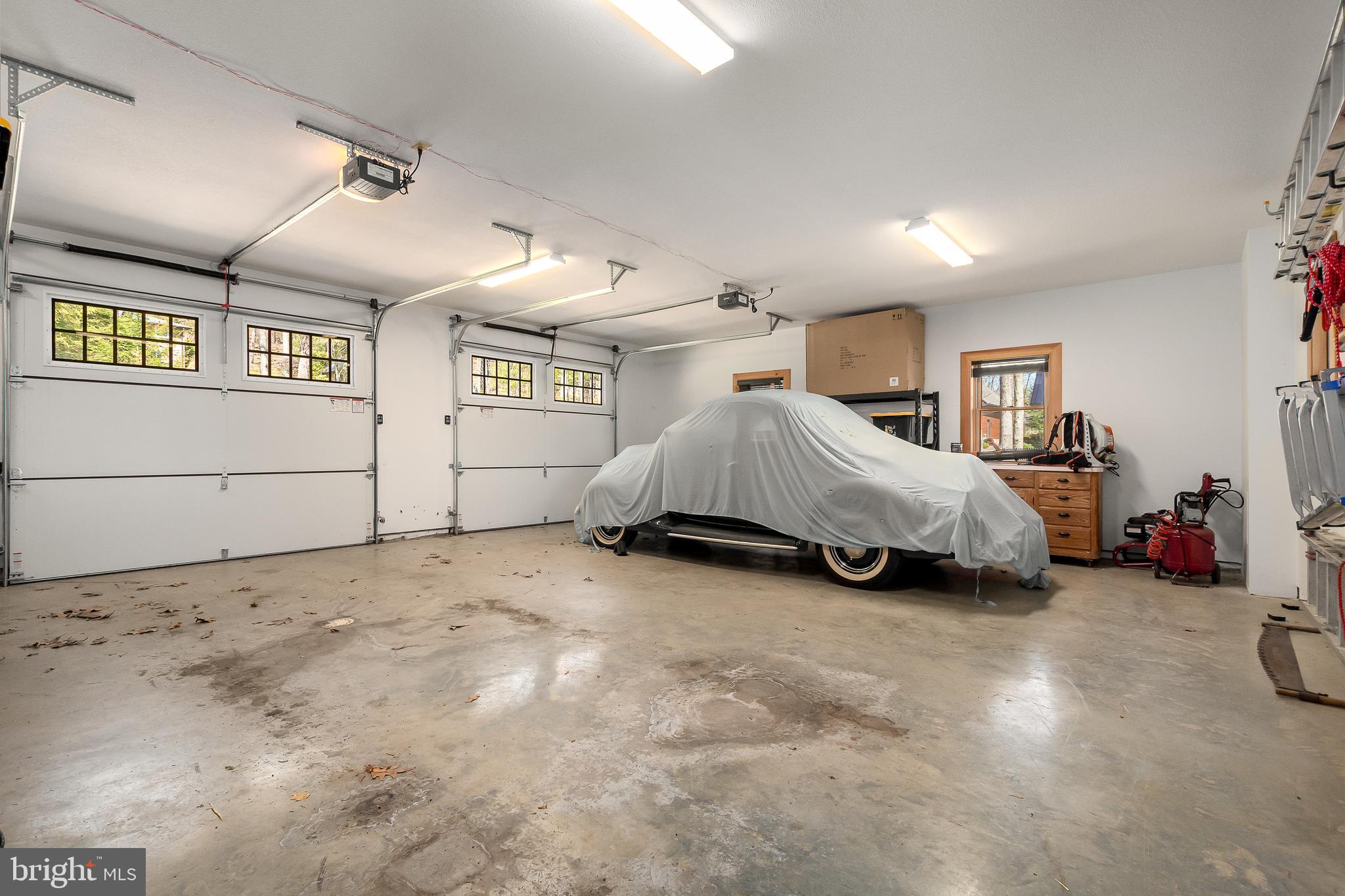 GLEN COVE - Residential