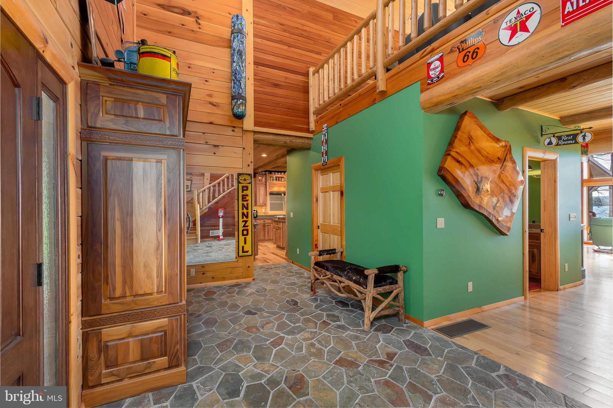 GLEN COVE - Residential