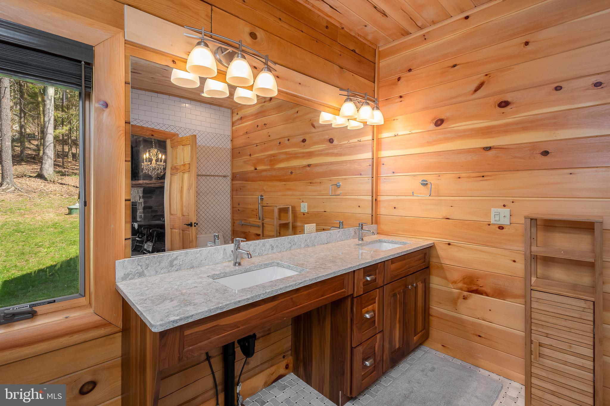 GLEN COVE - Residential