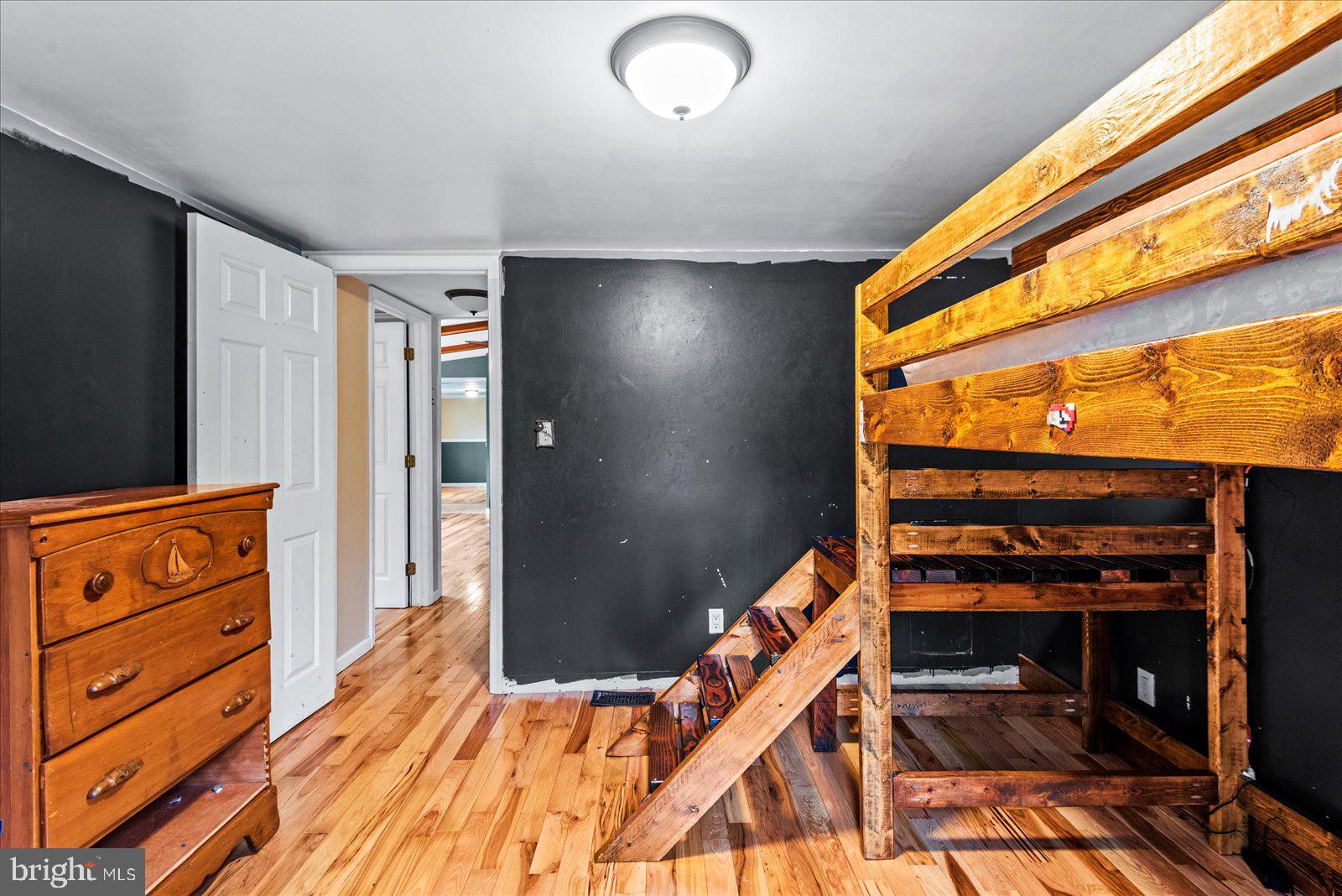 BRIDLEPATH ESTATES - Residential