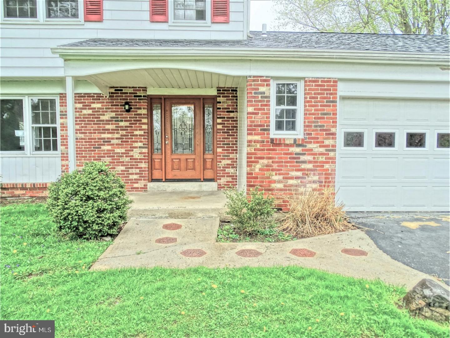 CAMBRIDGE DOWNS - Residential
