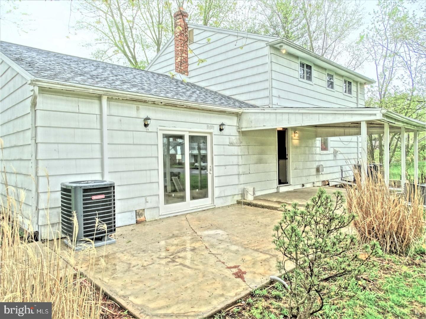 CAMBRIDGE DOWNS - Residential