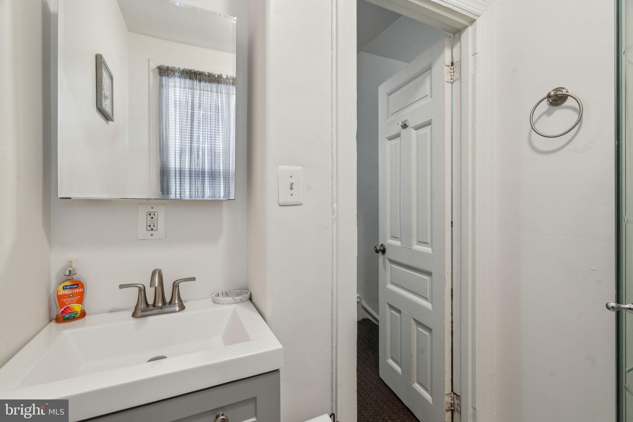 TEMPLE UNIVERSITY - Residential