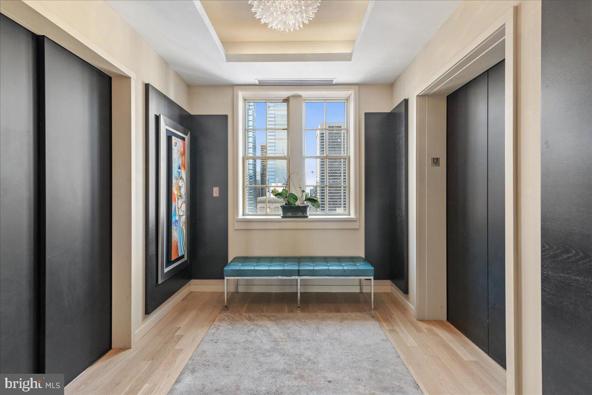 RITTENHOUSE SQUARE - Residential