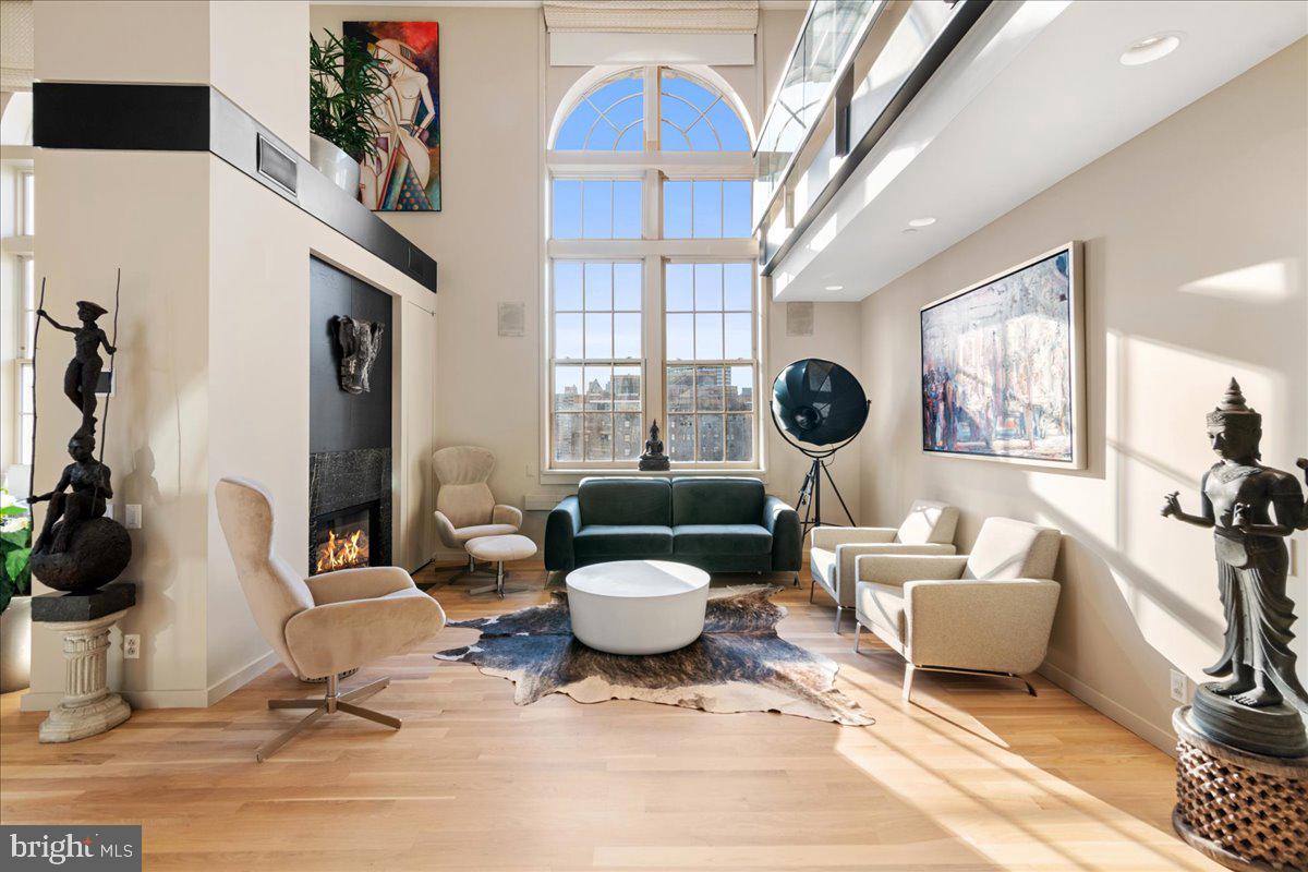 RITTENHOUSE SQUARE - Residential