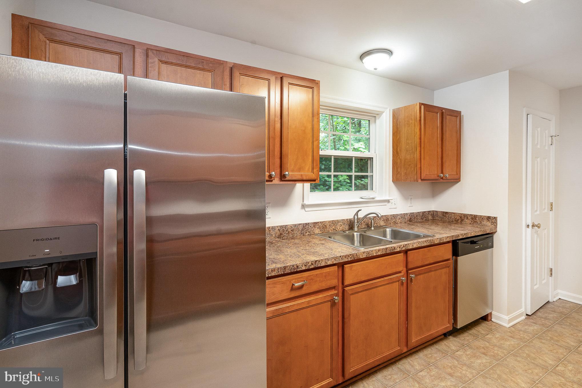 STRATFORD HARBOUR - Residential