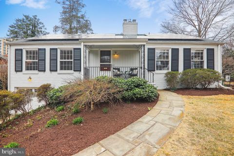 Photo of 4702 FALSTONE AVE, CHEVY CHASE, MD 20815 (MLS # MDMC2082916)