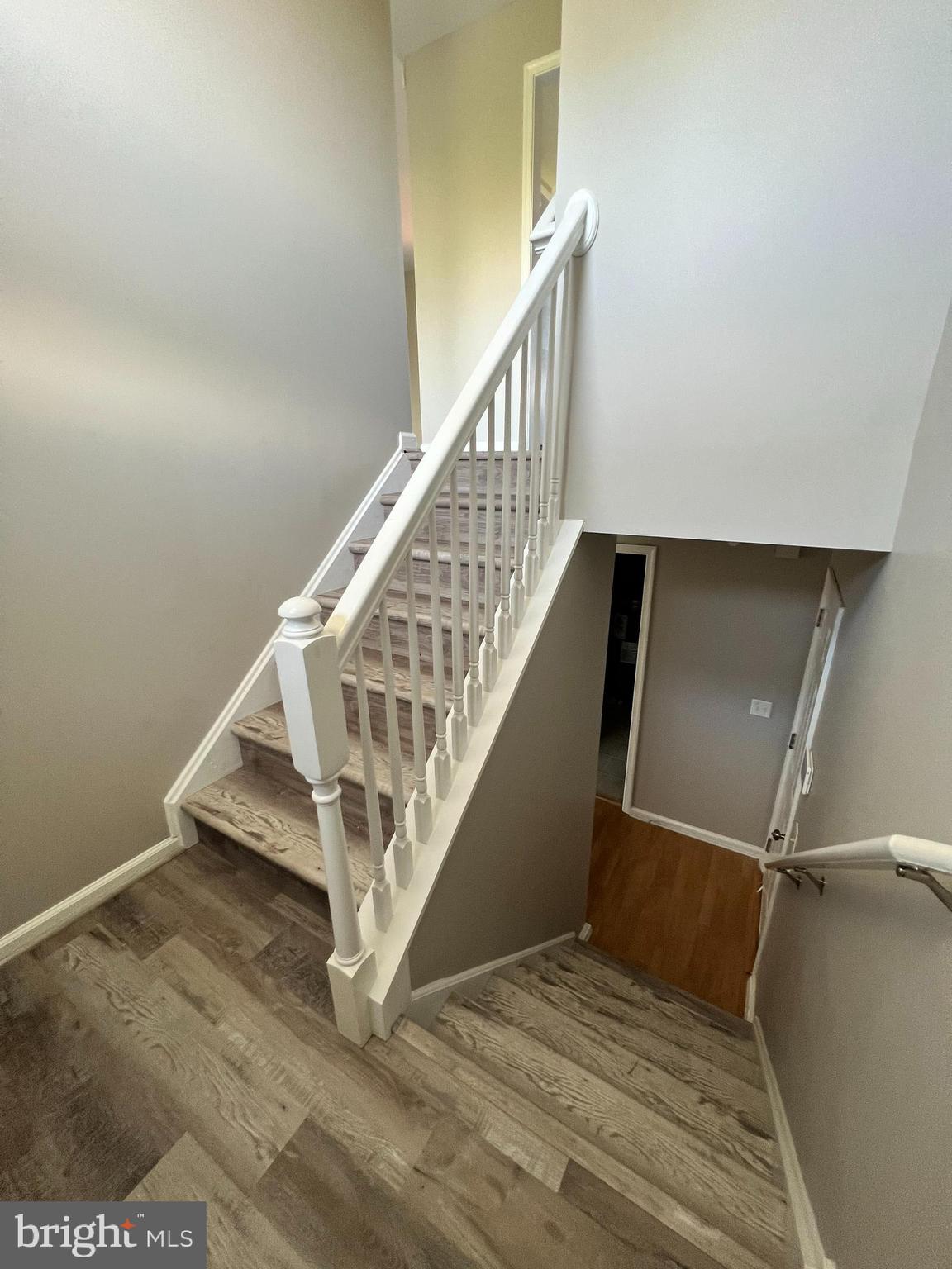 ROLLING HILLS - Residential Lease