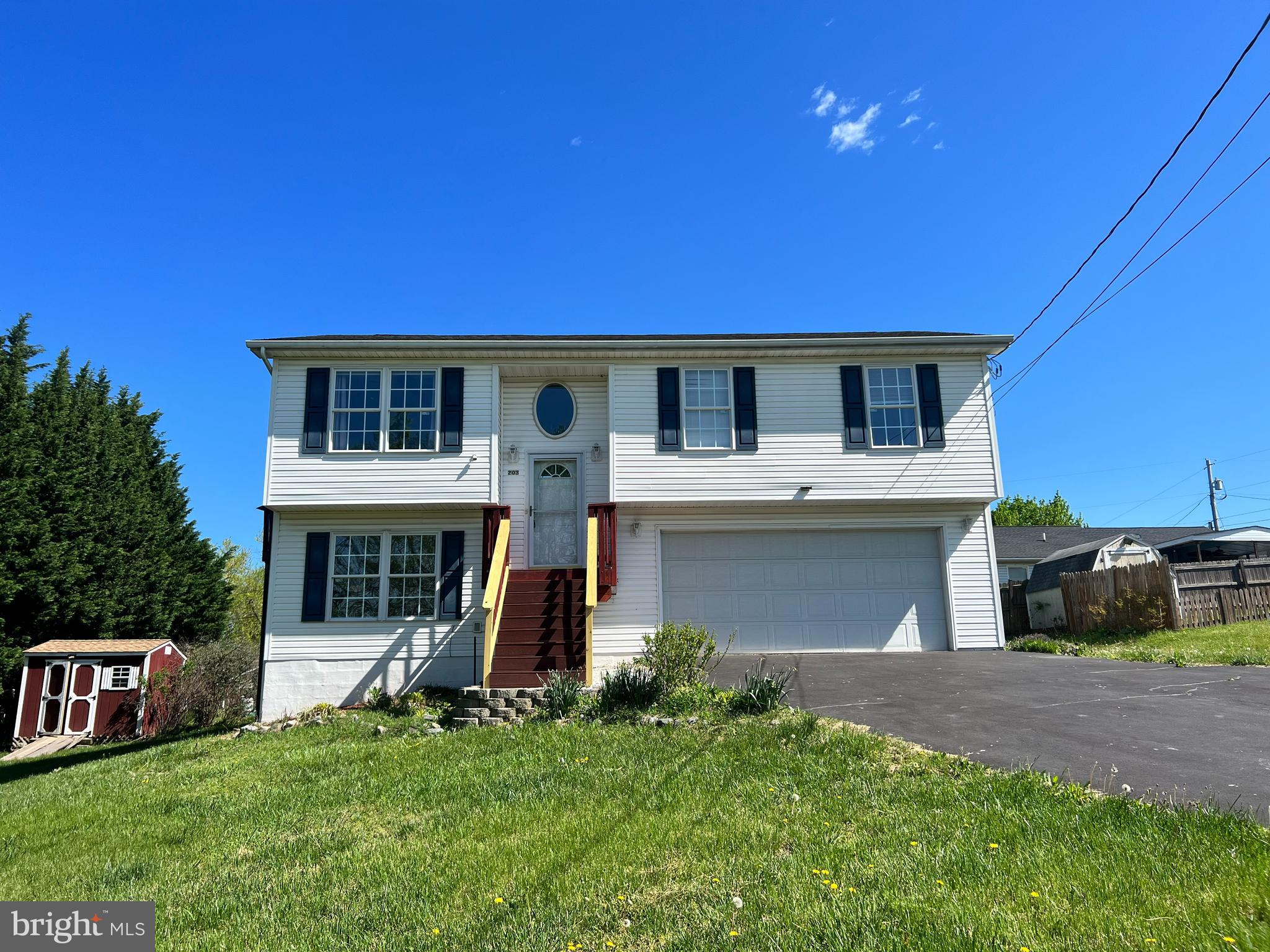 ROLLING HILLS - Residential Lease