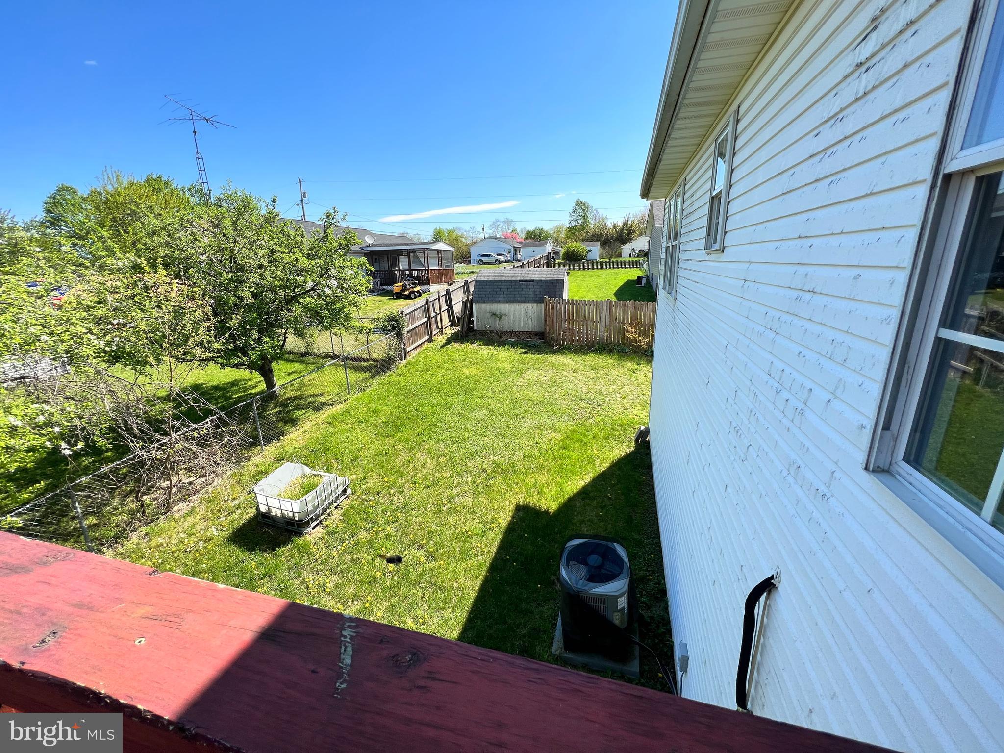 ROLLING HILLS - Residential Lease