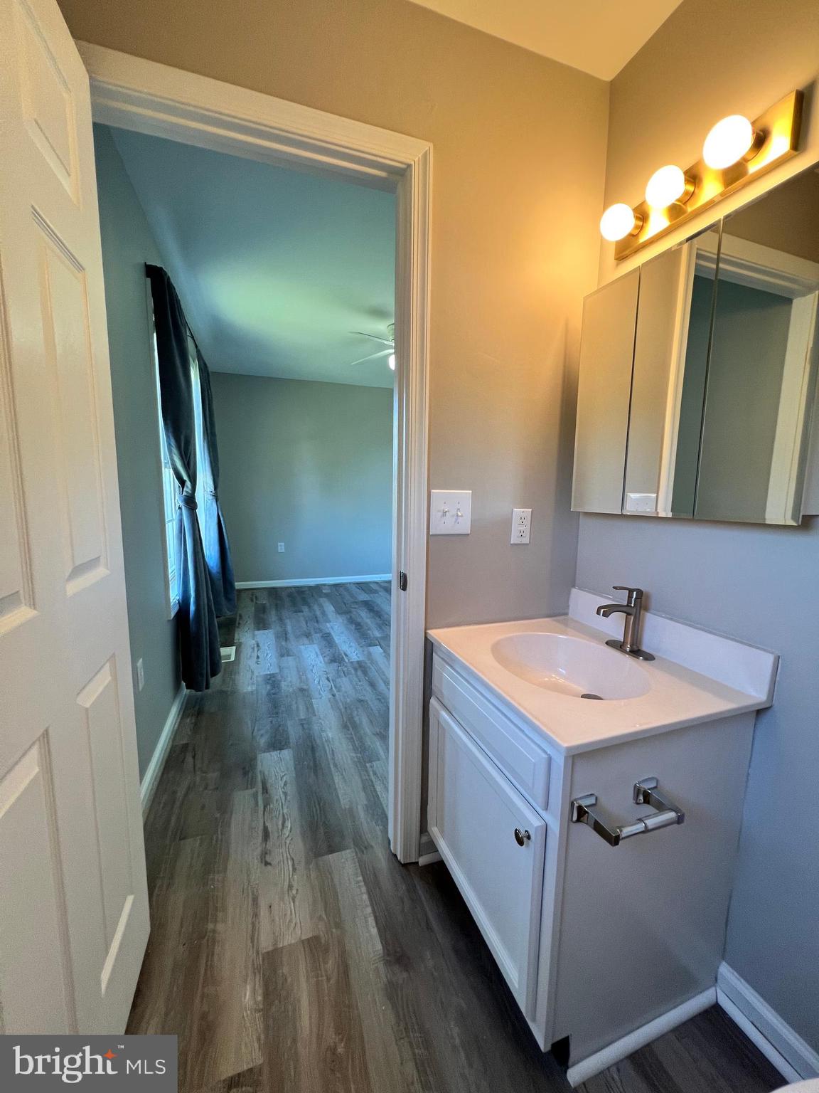 ROLLING HILLS - Residential Lease