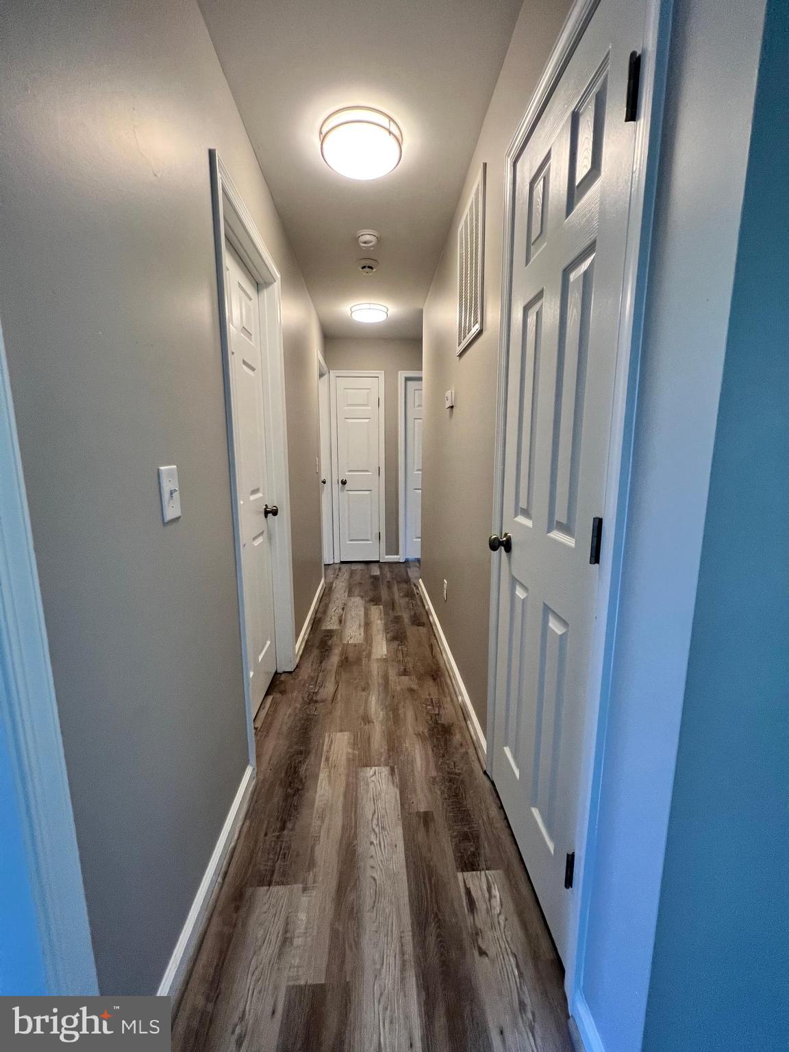 ROLLING HILLS - Residential Lease