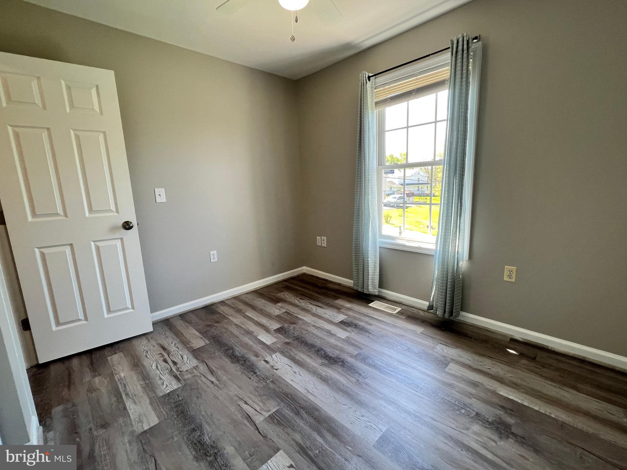 ROLLING HILLS - Residential Lease