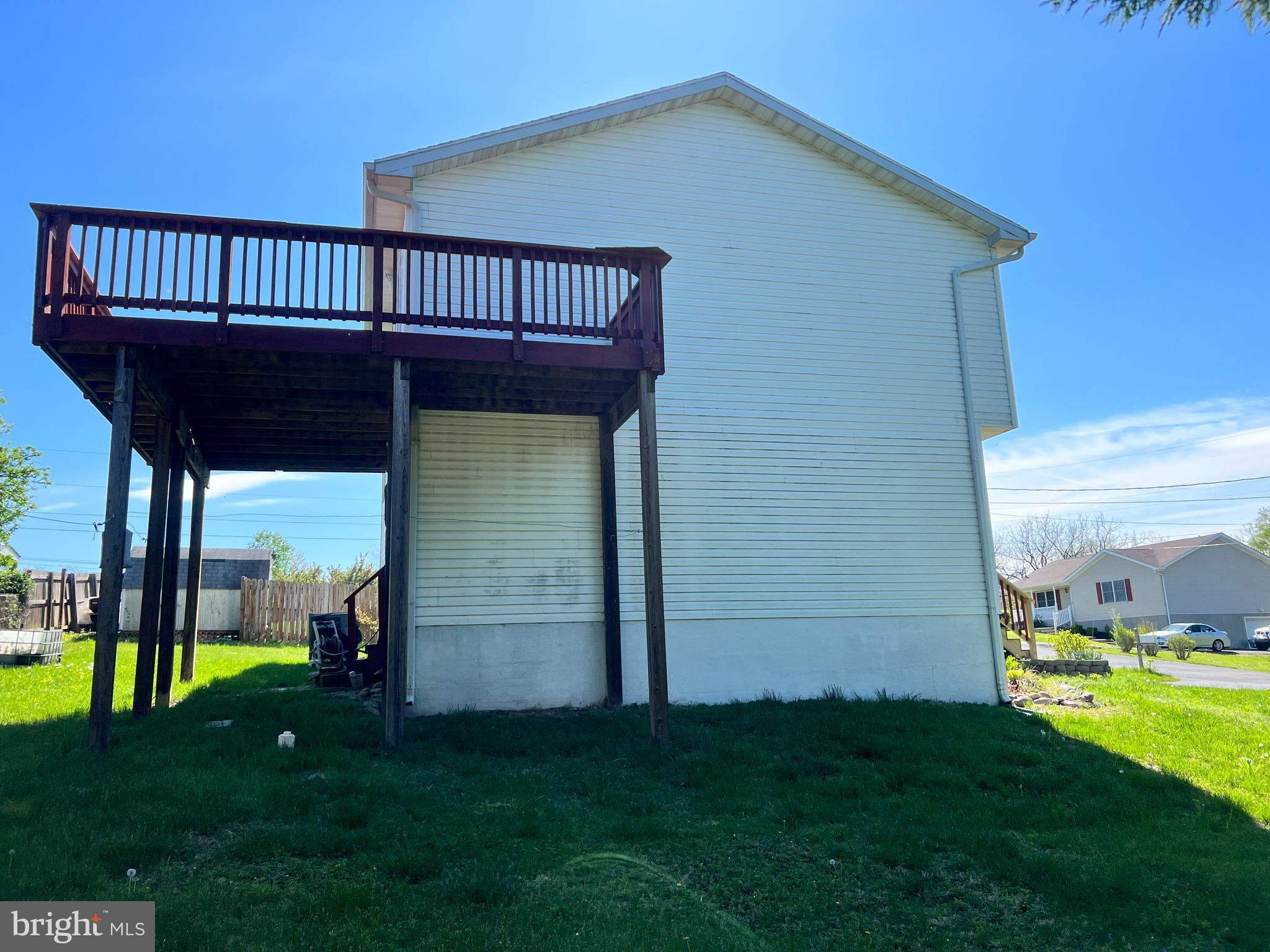 ROLLING HILLS - Residential Lease