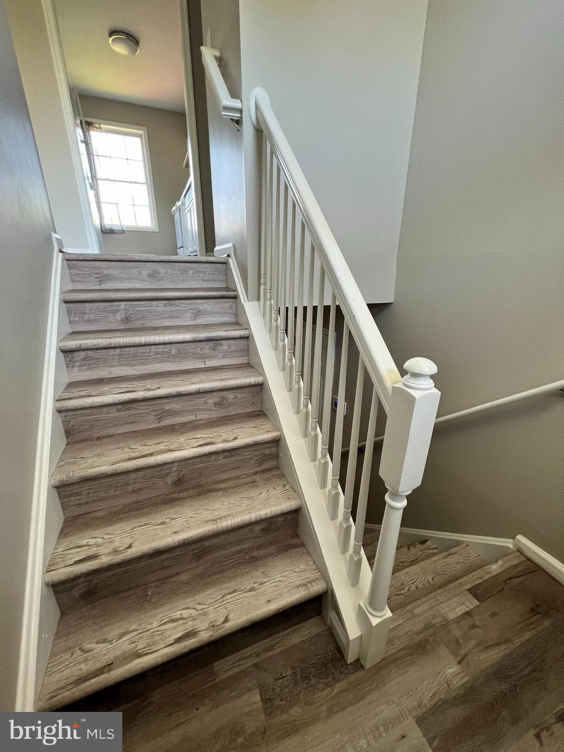 ROLLING HILLS - Residential Lease