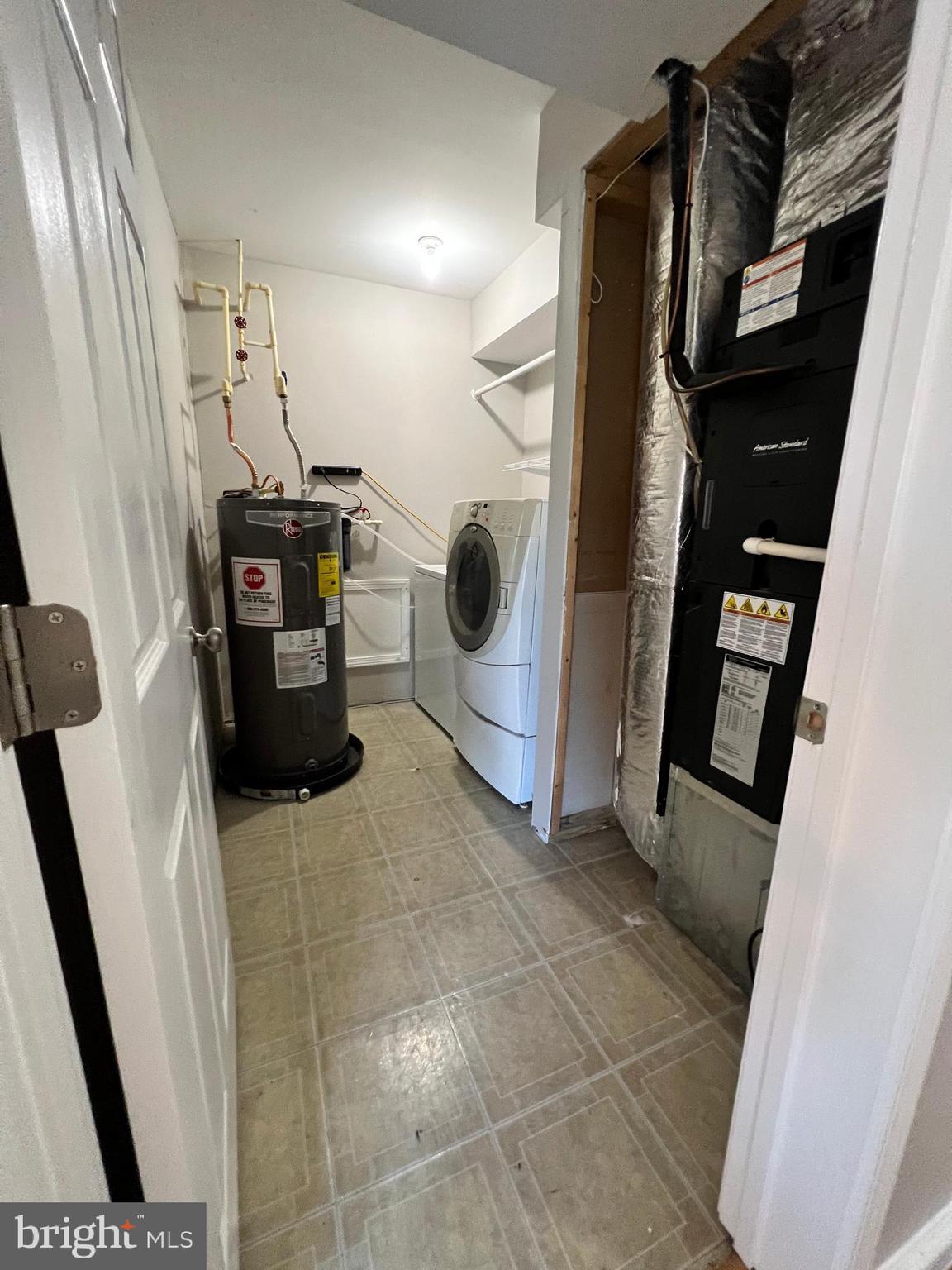 ROLLING HILLS - Residential Lease