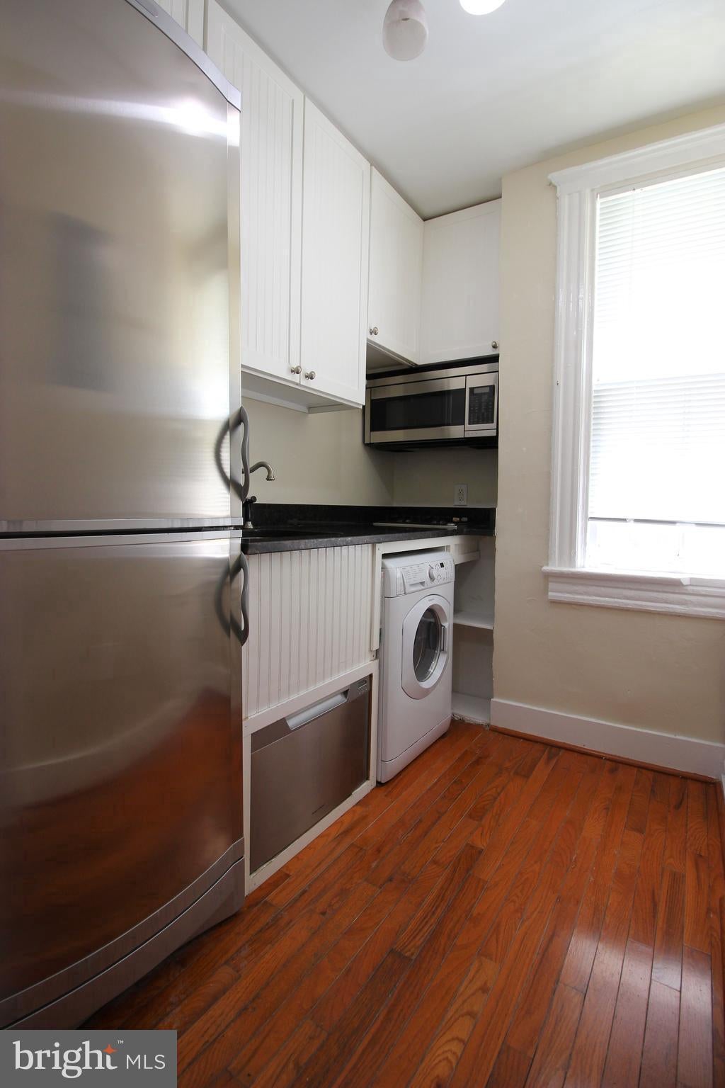 3237 N STREET NW 15