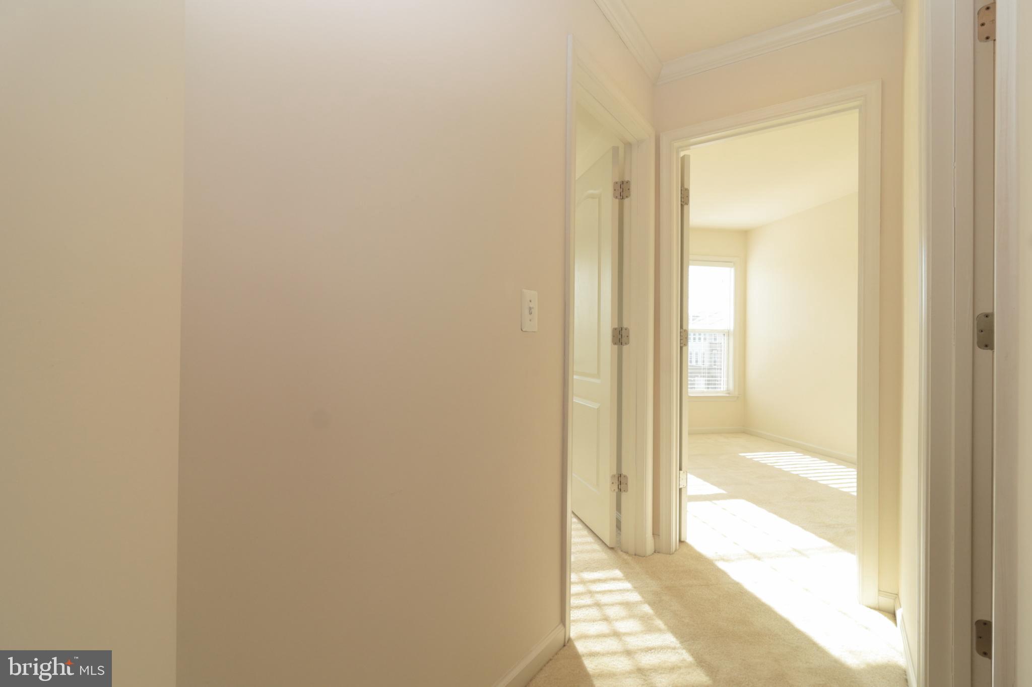 SIGNATURE AT BROADLANDS - Residential