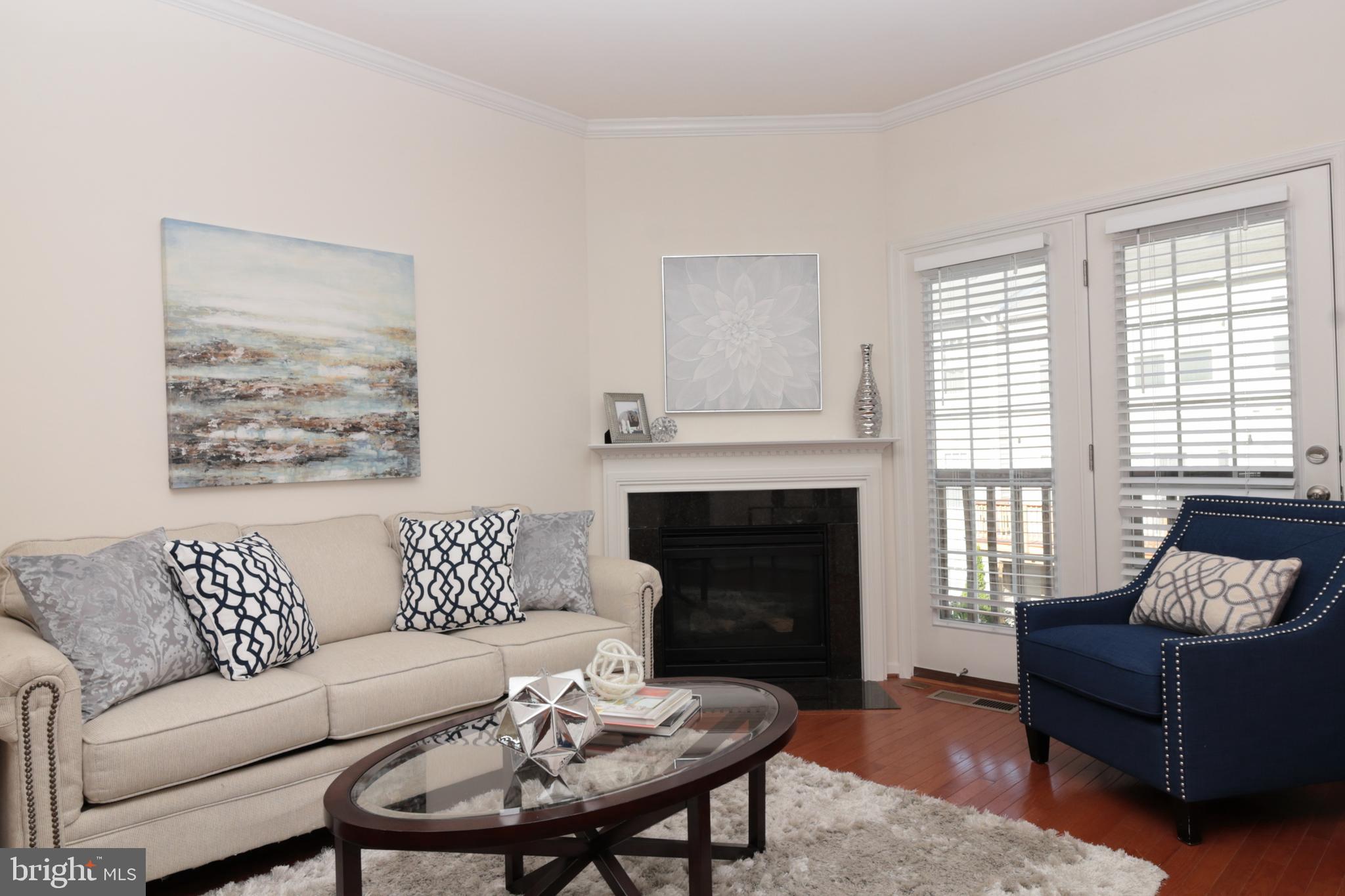 SIGNATURE AT BROADLANDS - Residential