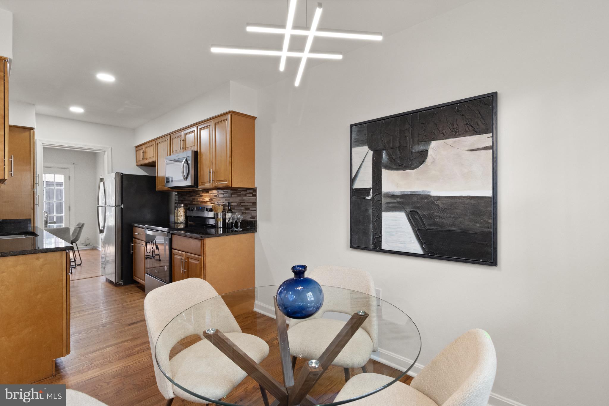 SPRINGFIELD VILLAGE - Residential