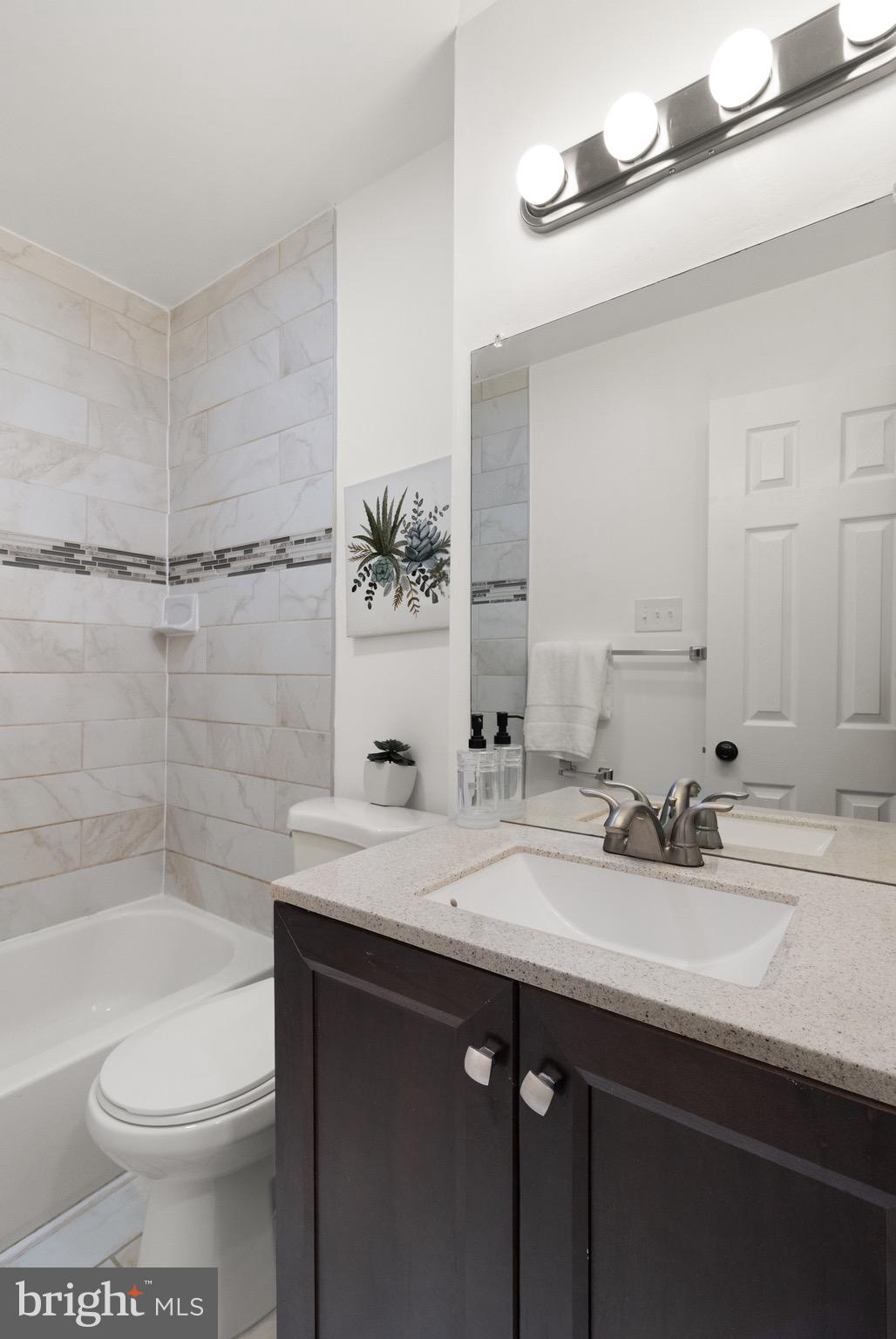 SPRINGFIELD VILLAGE - Residential