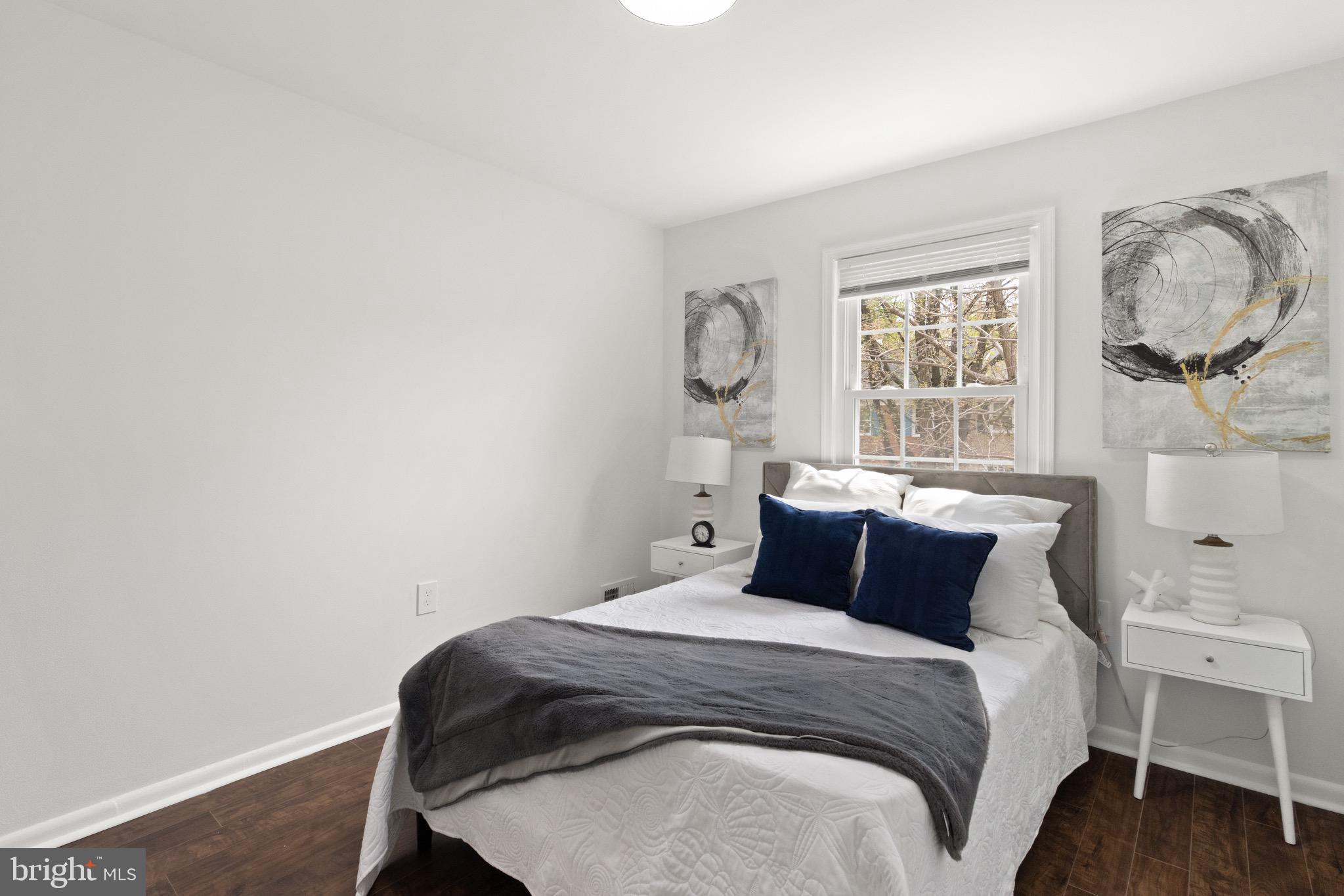 SPRINGFIELD VILLAGE - Residential