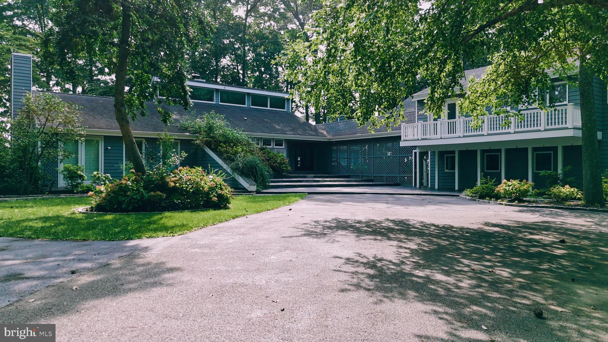 GOOSE POINT ESTATES - Residential