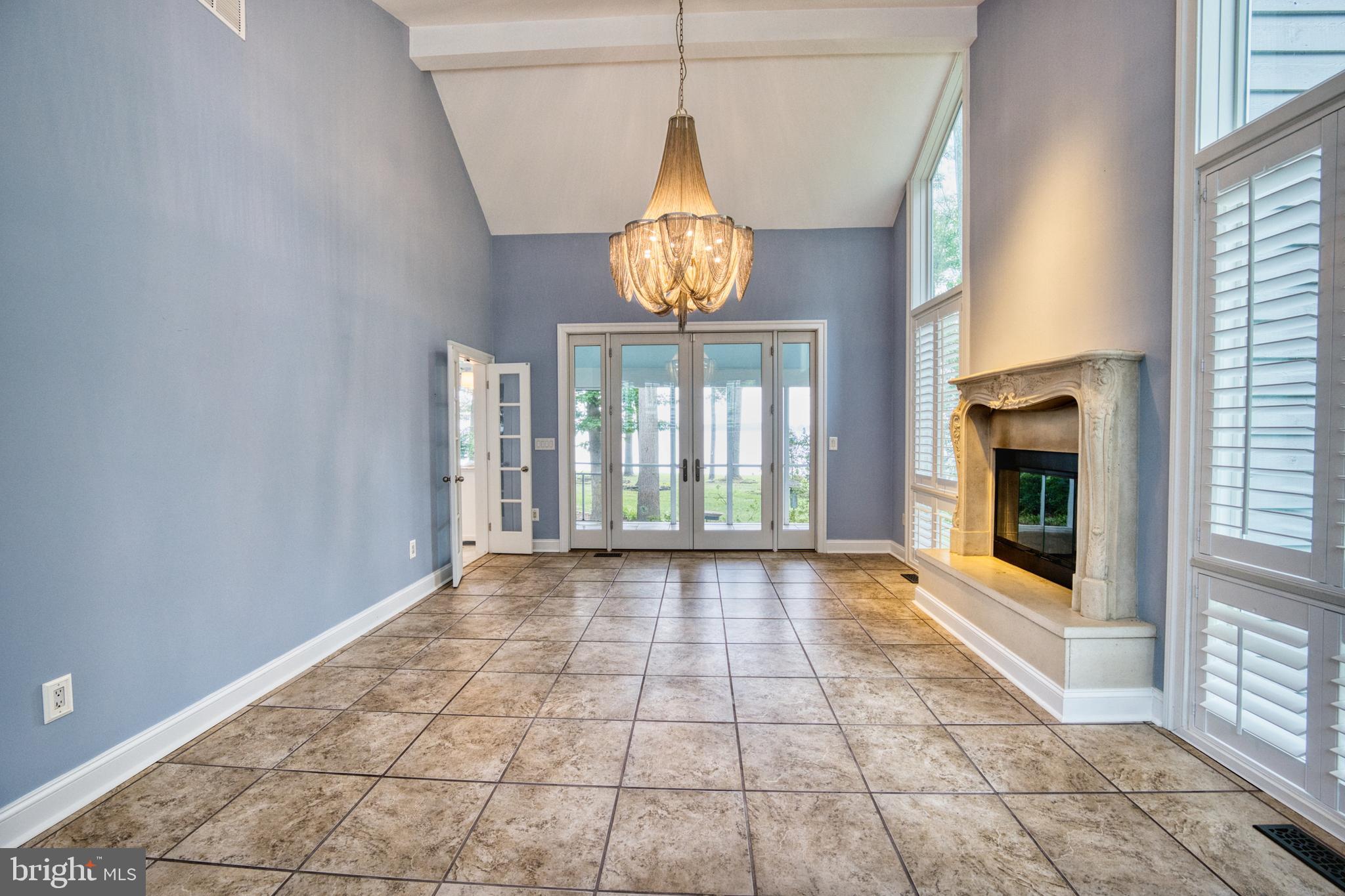 GOOSE POINT ESTATES - Residential