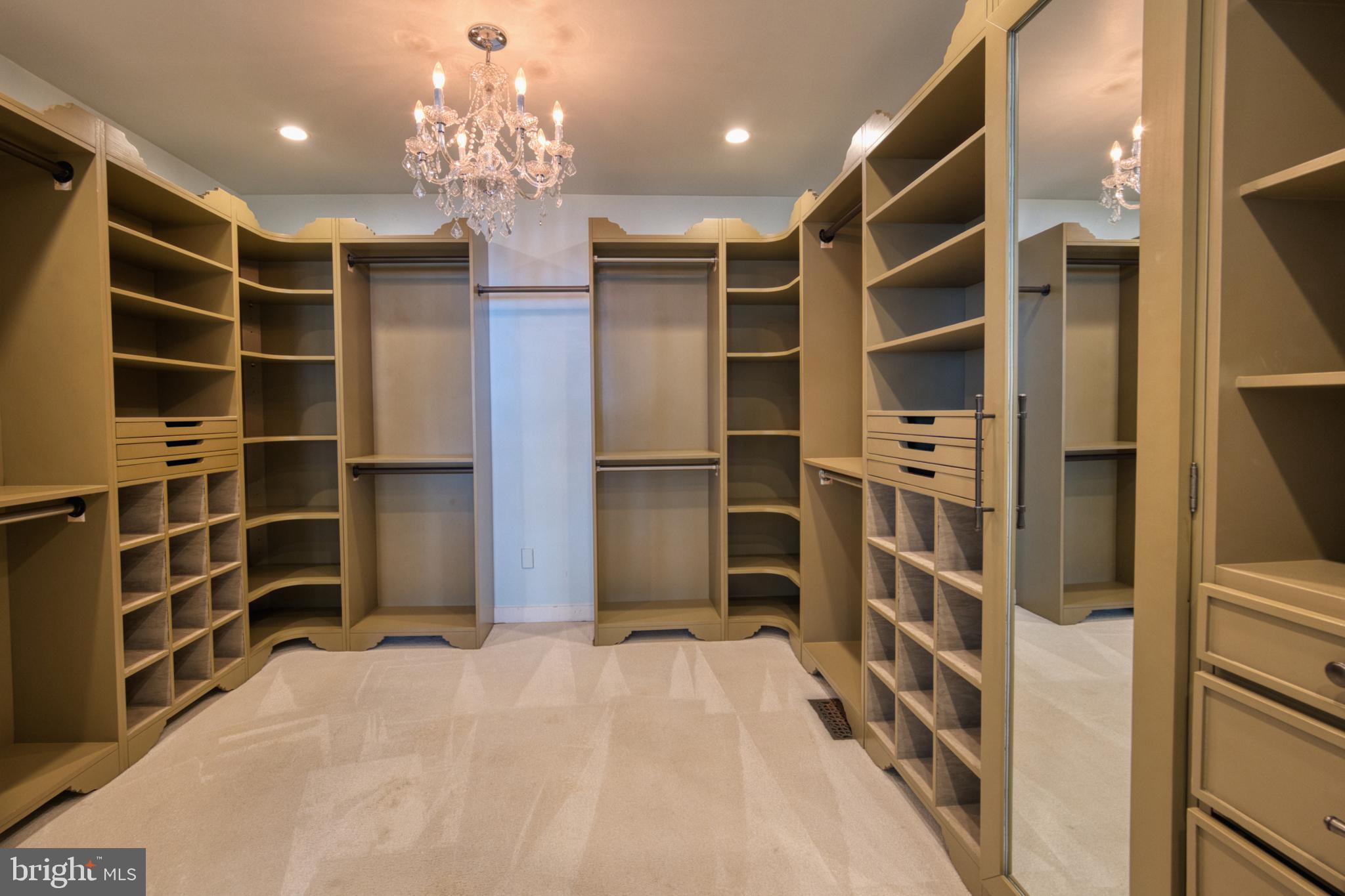 GOOSE POINT ESTATES - Residential