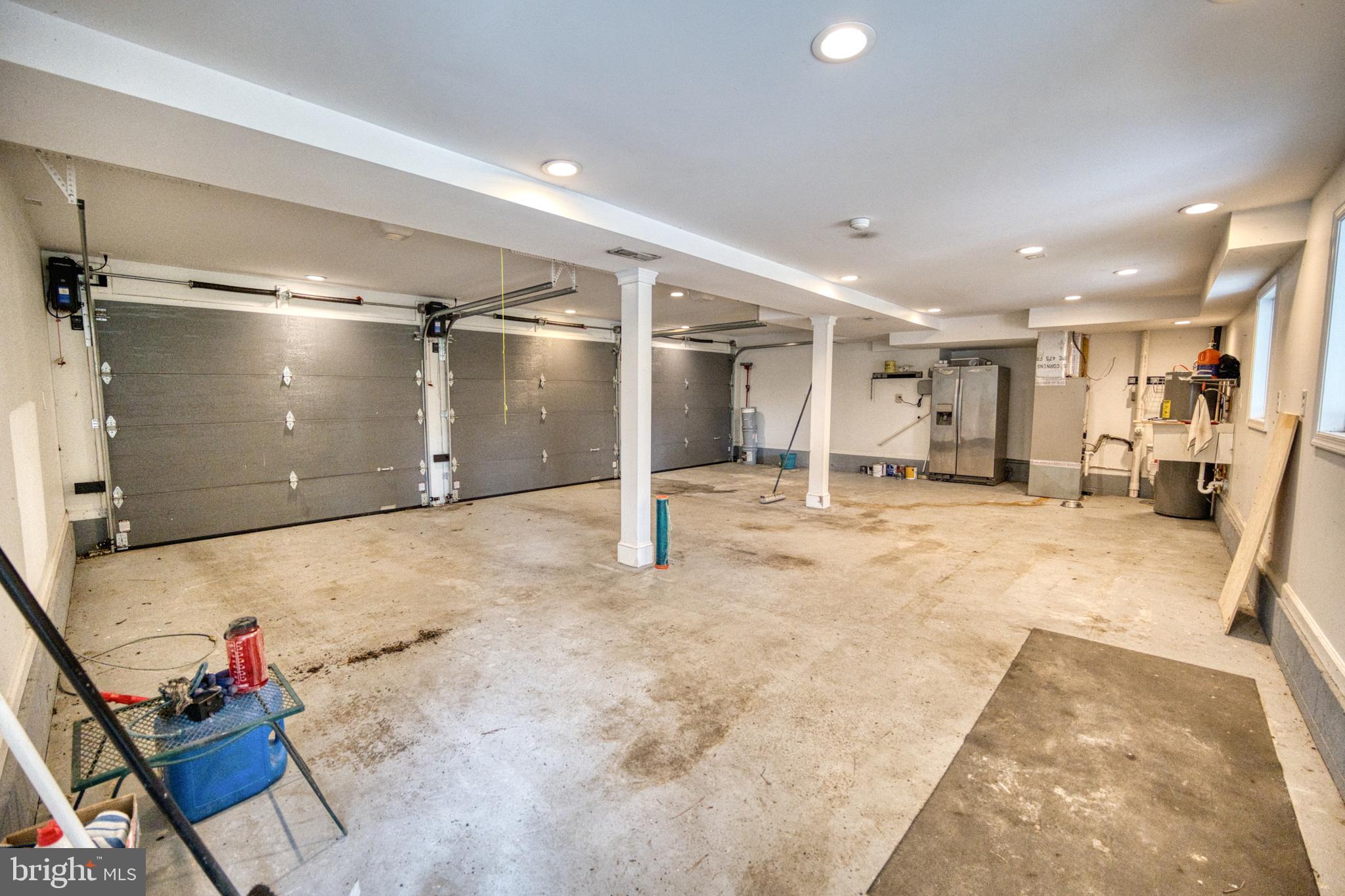 GOOSE POINT ESTATES - Residential