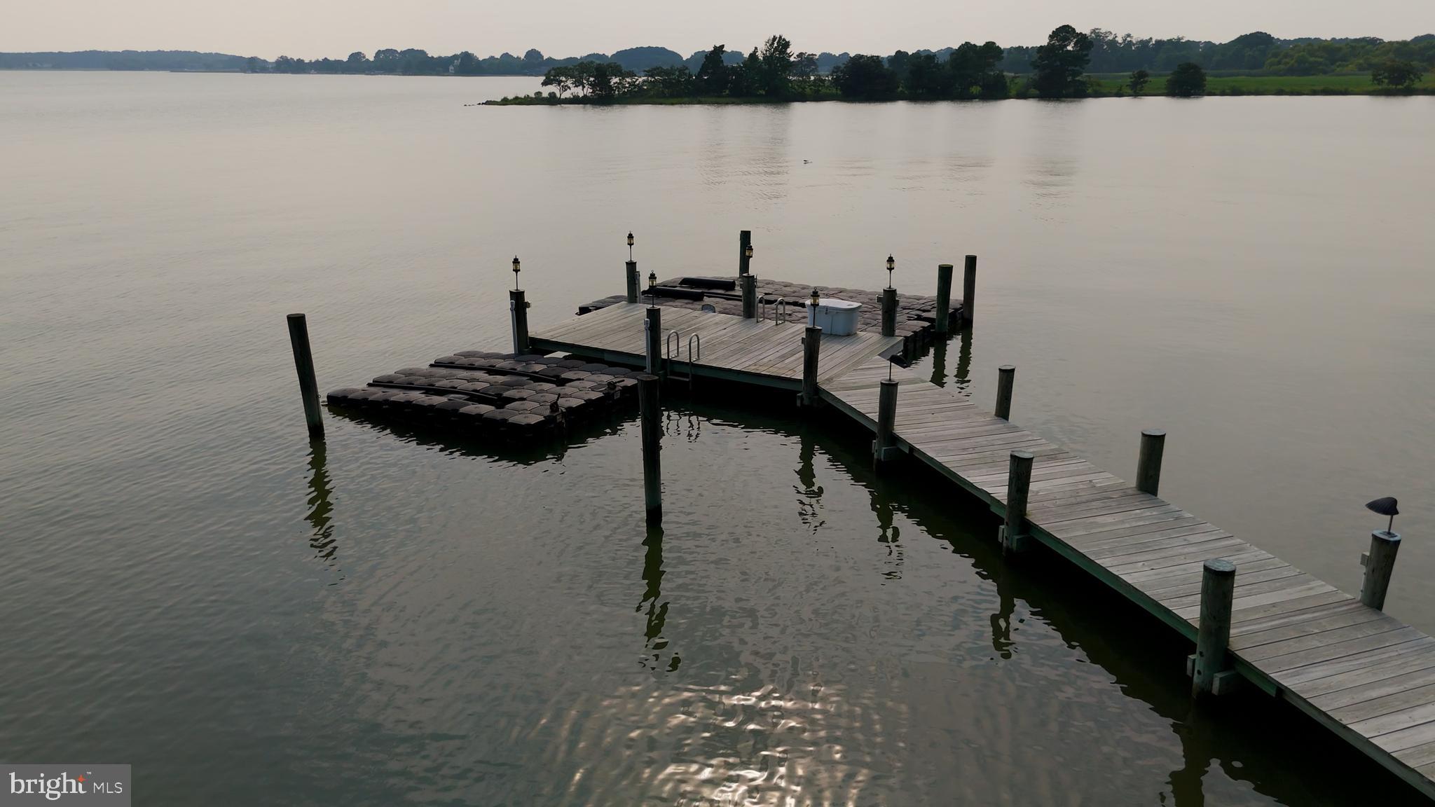 GOOSE POINT ESTATES - Residential