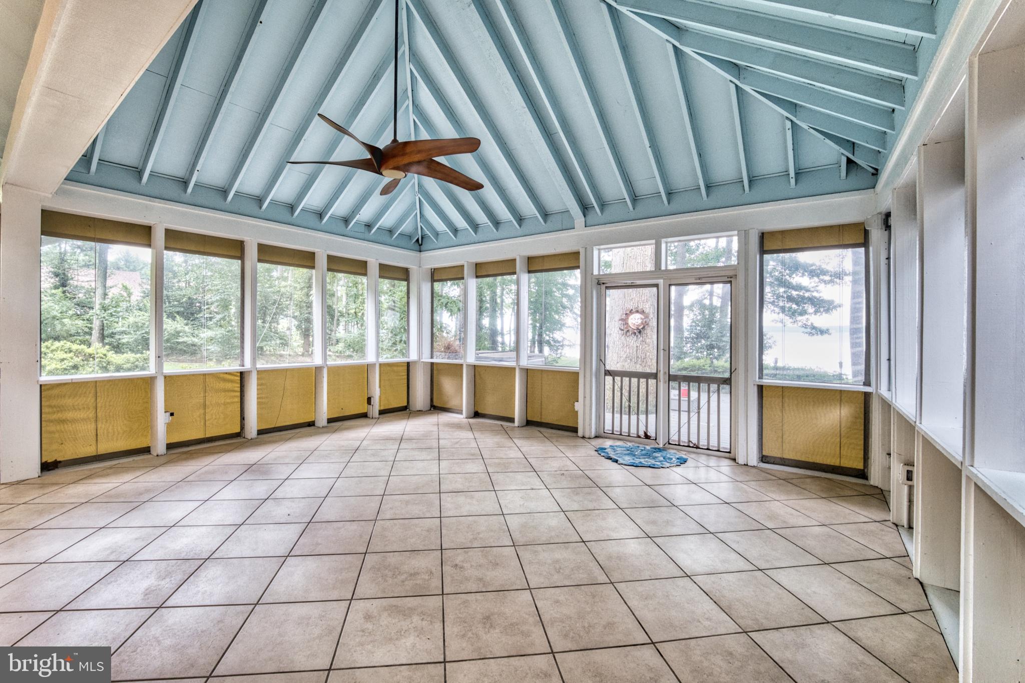 GOOSE POINT ESTATES - Residential