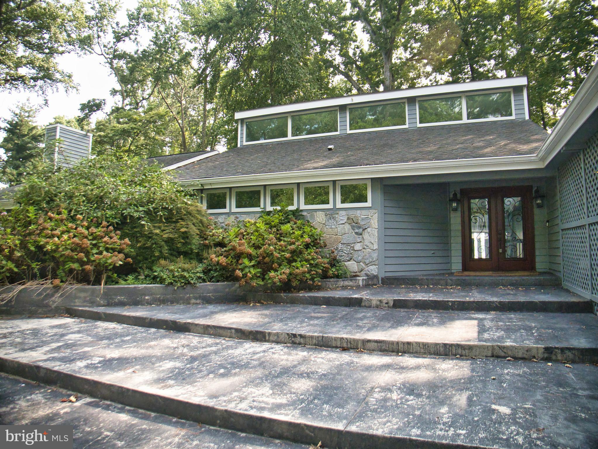 GOOSE POINT ESTATES - Residential