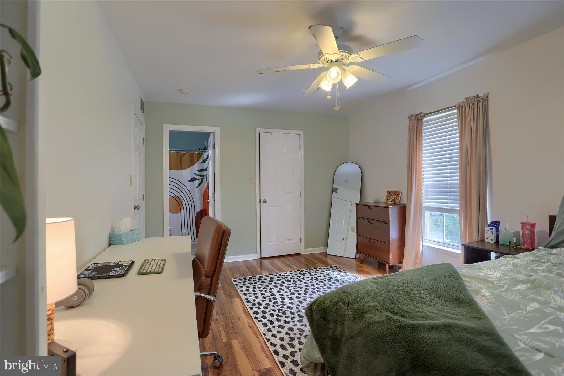 MELBOURNE PLACE - Residential