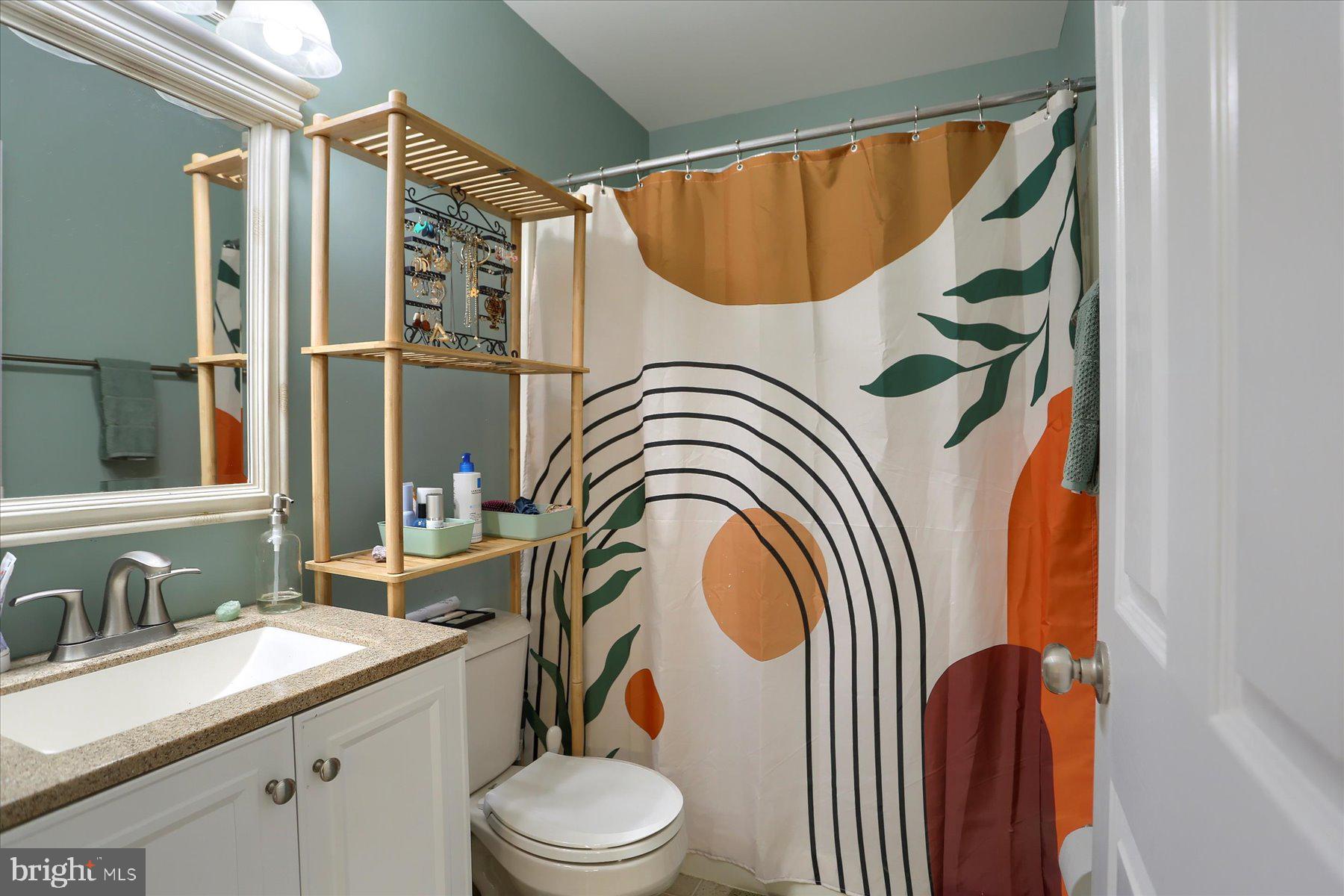 MELBOURNE PLACE - Residential