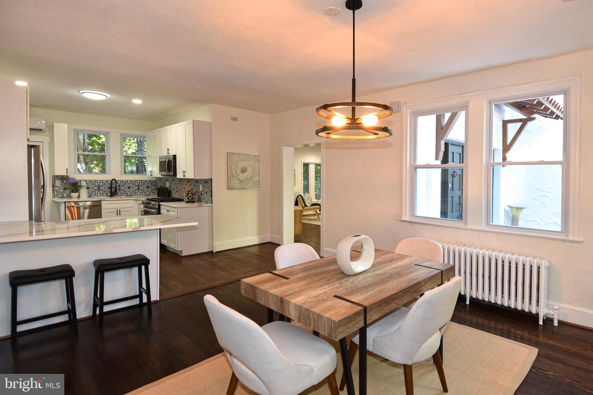 SEVEN OAKS - Residential